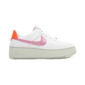 Nike Air Force 1 Sage Low Kadın Beyaz Spor Ayakkabı