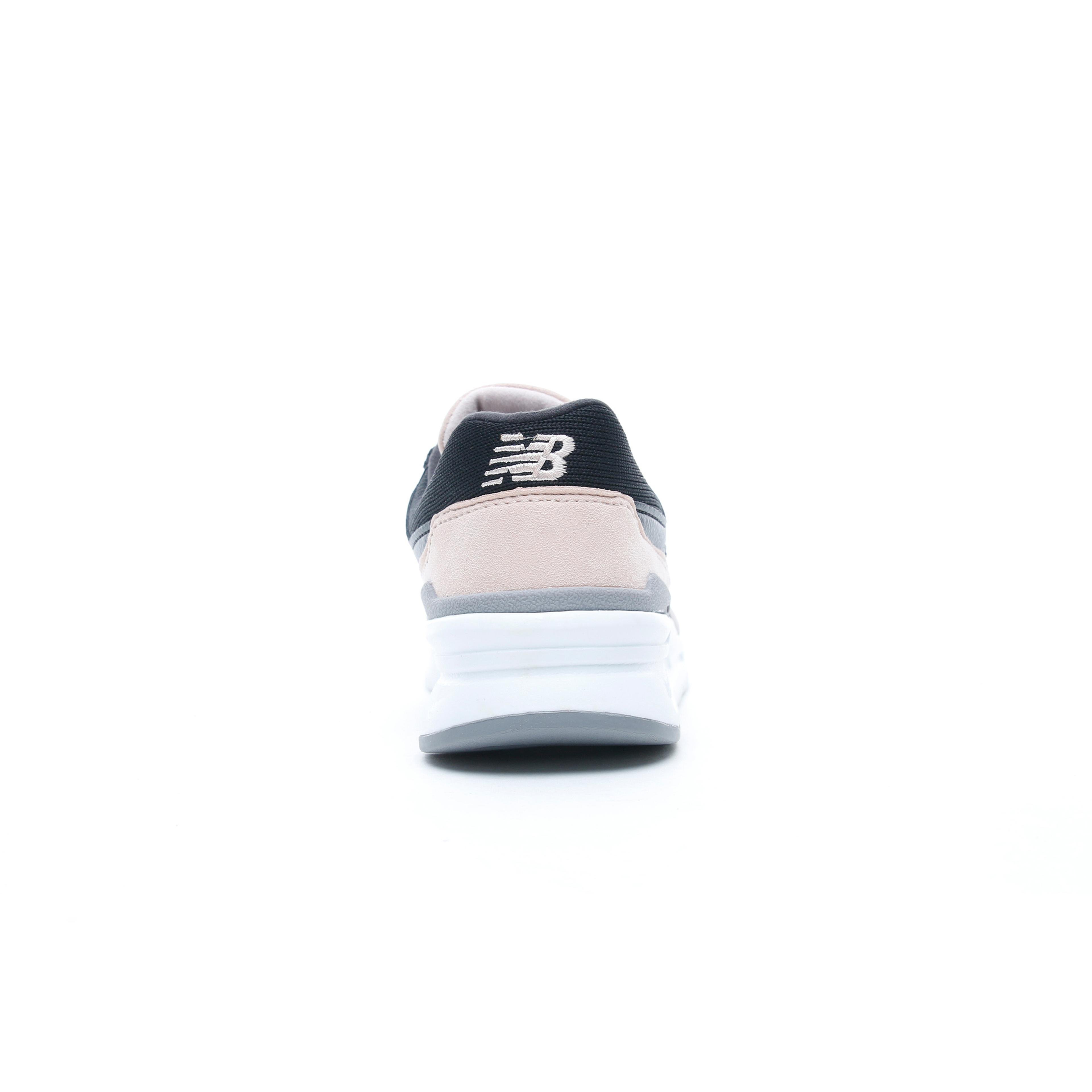 New Balance 997 Kadın Gri-Siyah Spor Ayakkabı
