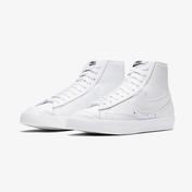 Nike Blazer Mid '77 Kadın Beyaz Spor Ayakkabı