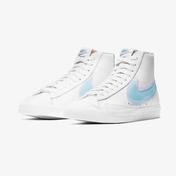 Nike Blazer Mid '77 Kadın Beyaz Spor Ayakkabı