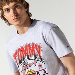 Tommy Hilfiger TJM Varsity Bball Graphic Erkek Gri T-Shirt