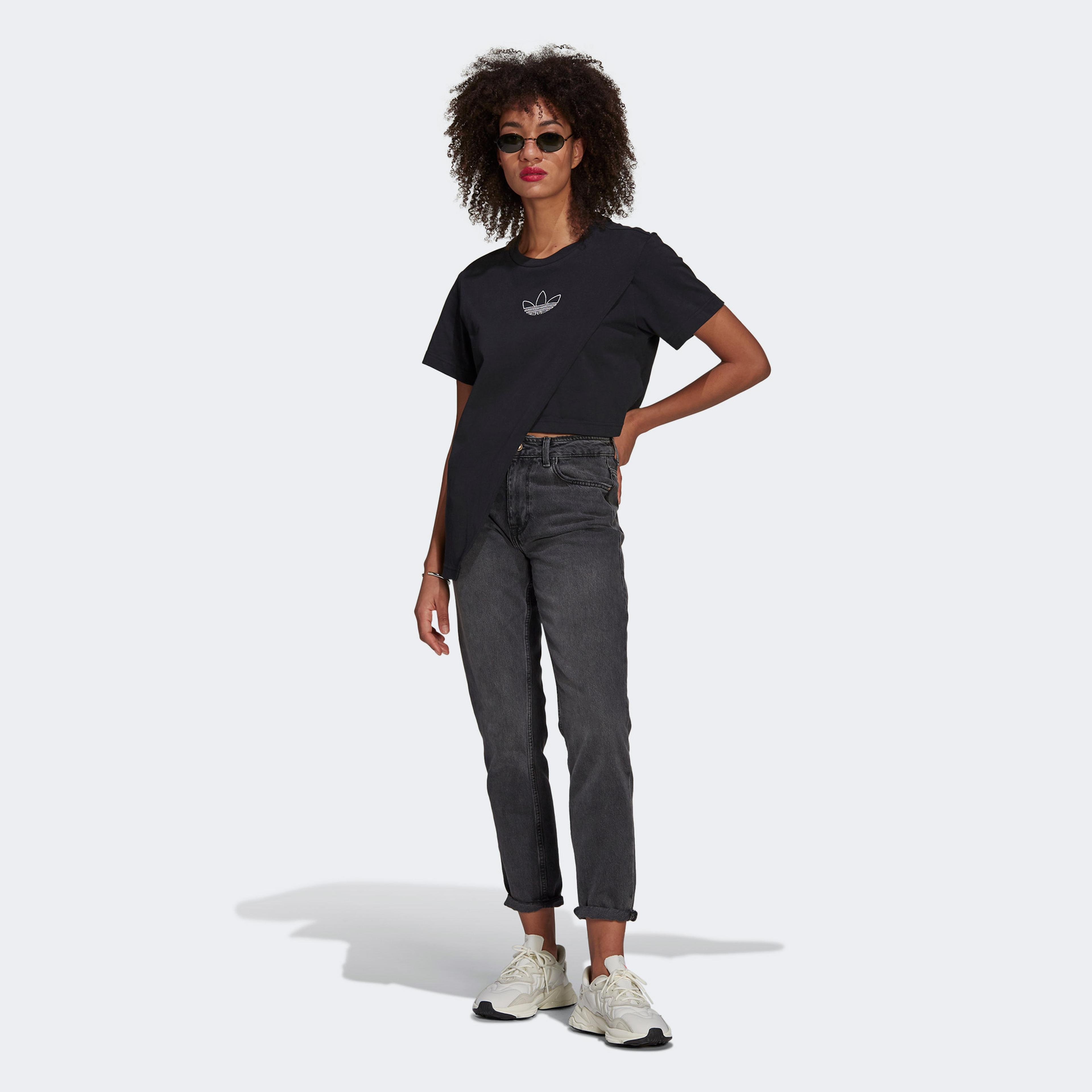 adidas Boxy Kadın Siyah T-Shirt