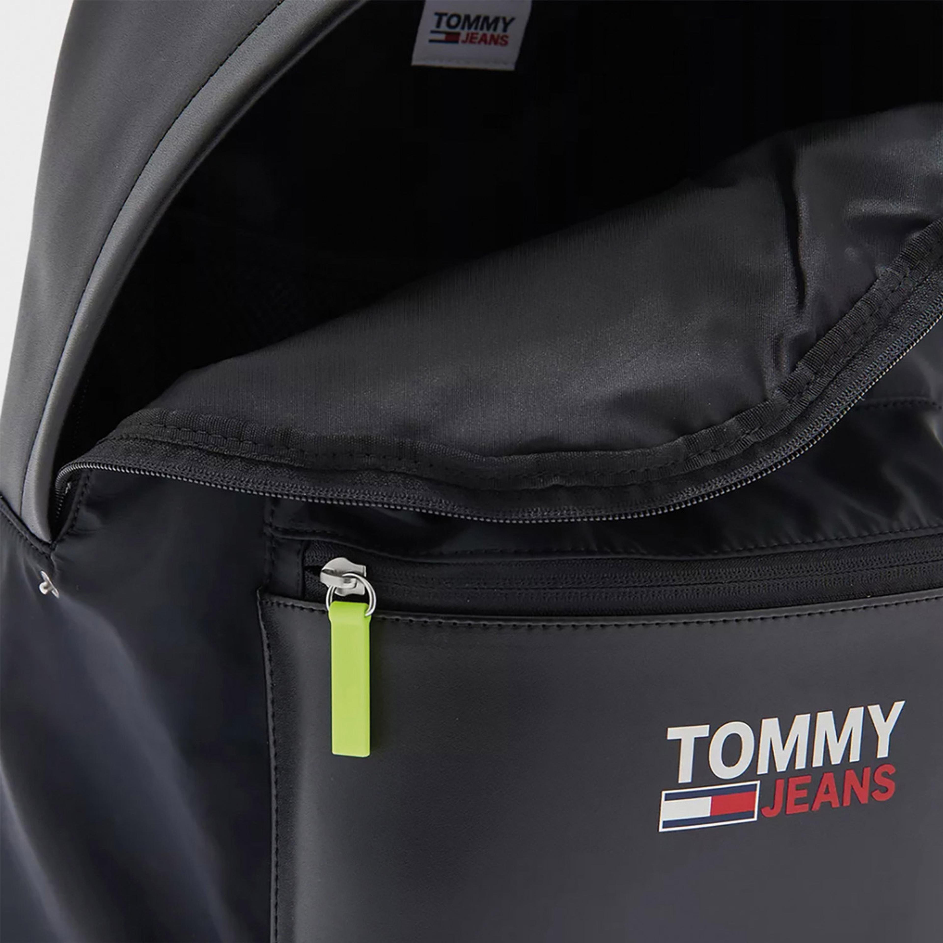 Tommy Hilfiger TJM Campus Twist Dome Erkek Siyah Sırt Çantası
