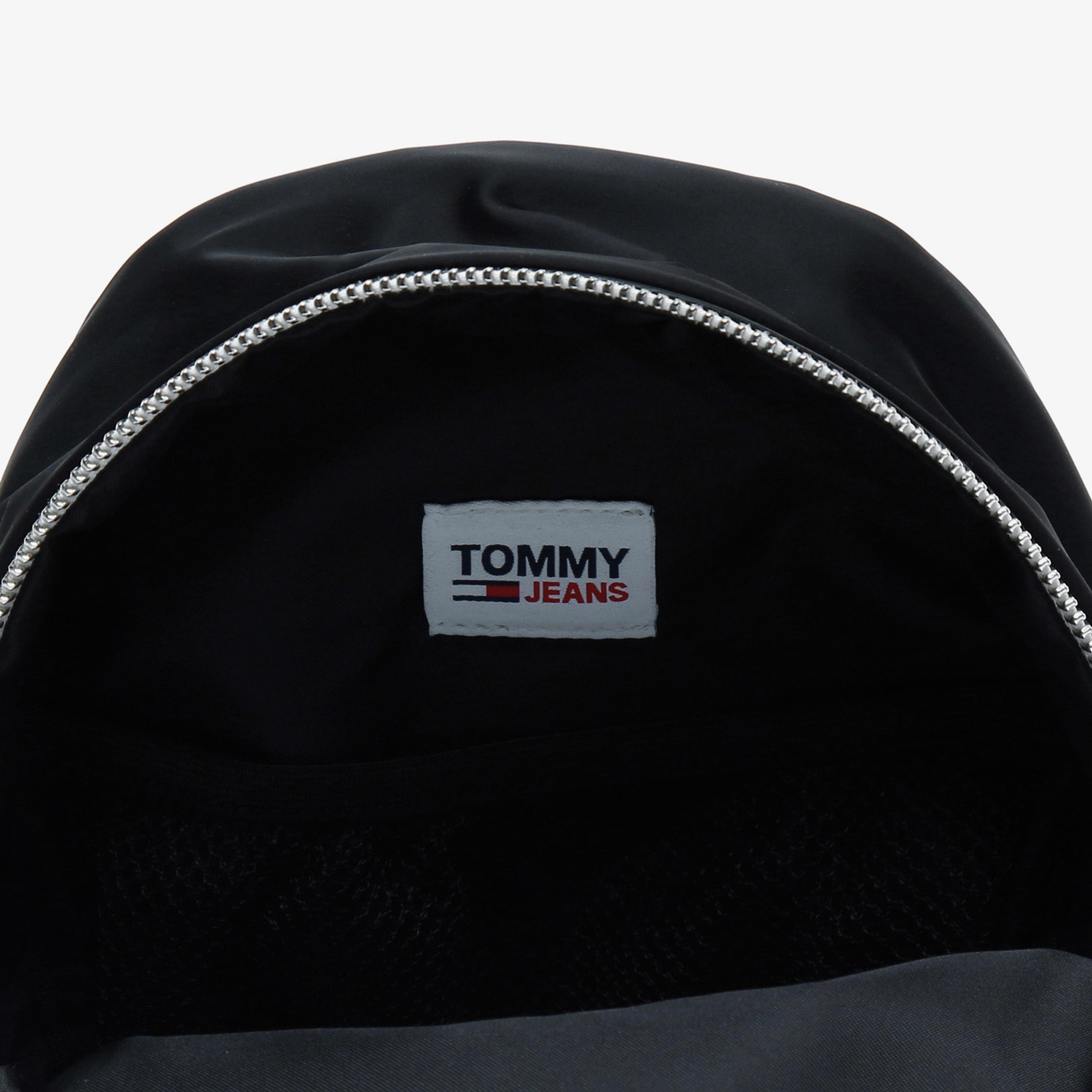 Tommy Hilfiger TJW Mini Logo Tape Nyln Kadın Siyah Sırt Çantası