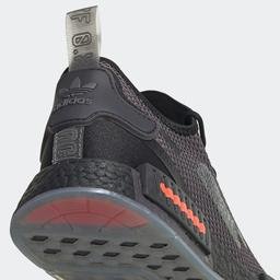 adidas NMD_R1 Spectoo Unisex Siyah Spor Ayakkabı