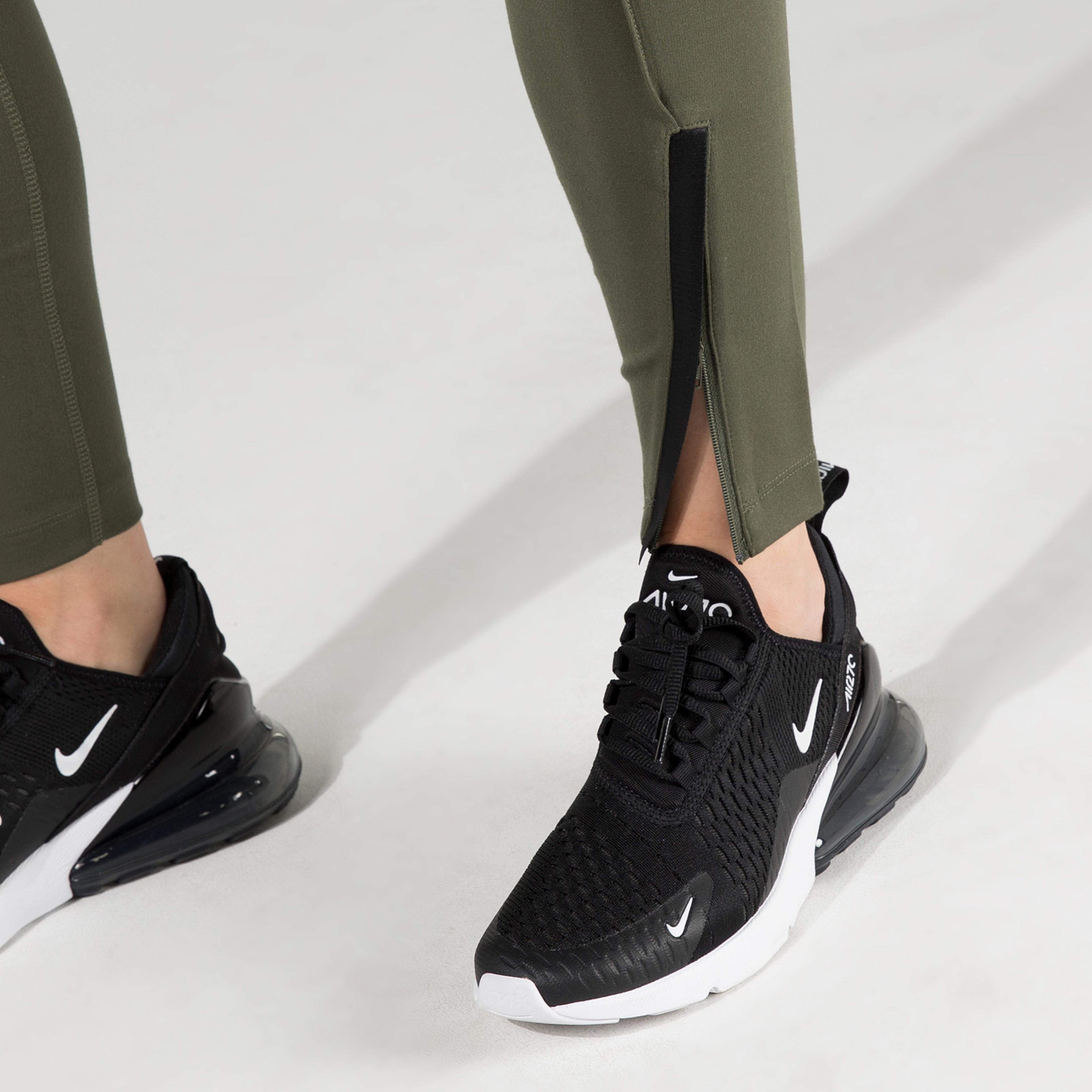 Nike Sportswear Leg-A-See Kadın Haki Tayt