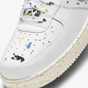 Nike Air Force 1 '07 LV8 Erkek Beyaz Spor Ayakkabı