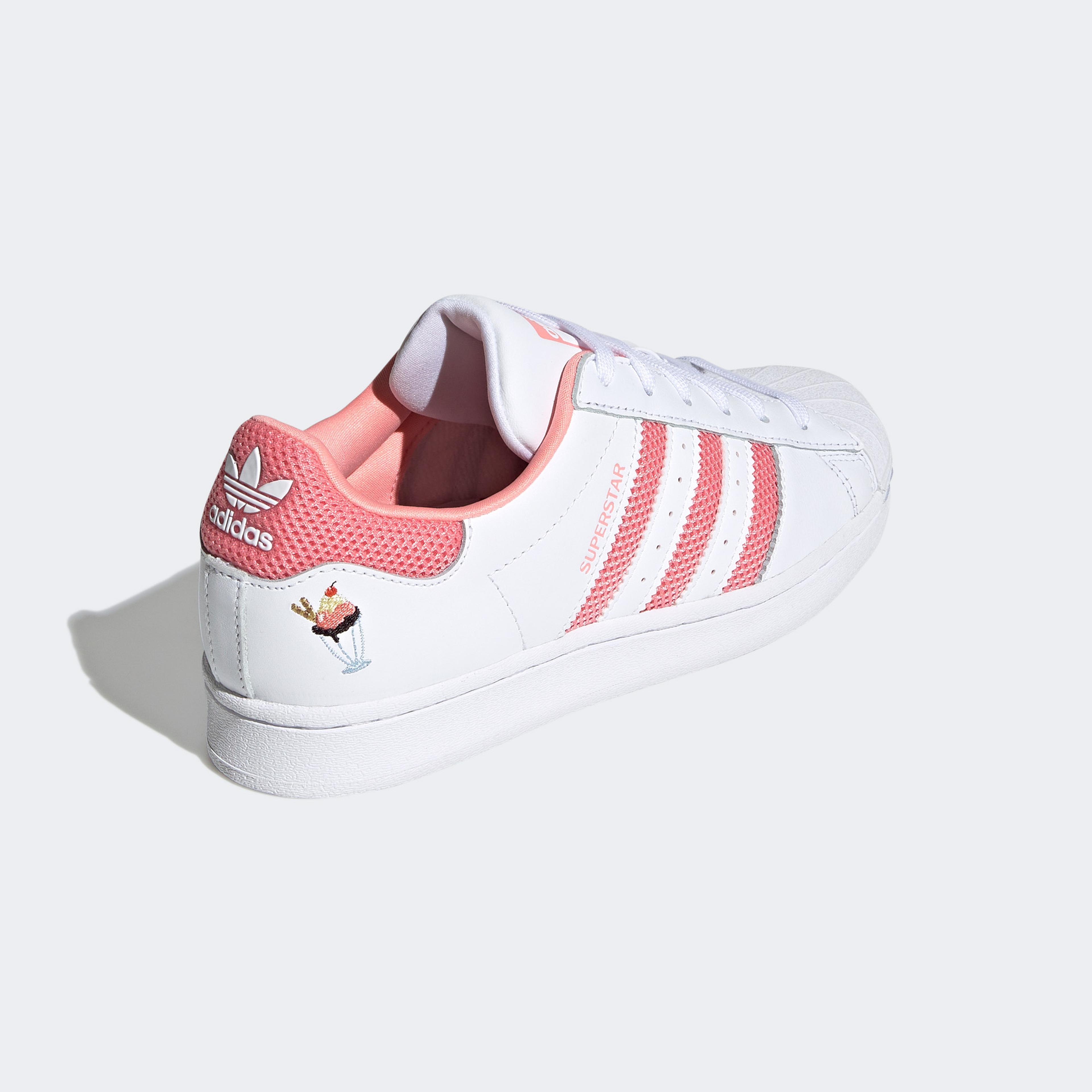 adidas Superstar Kadın Beyaz Spor Ayakkabı