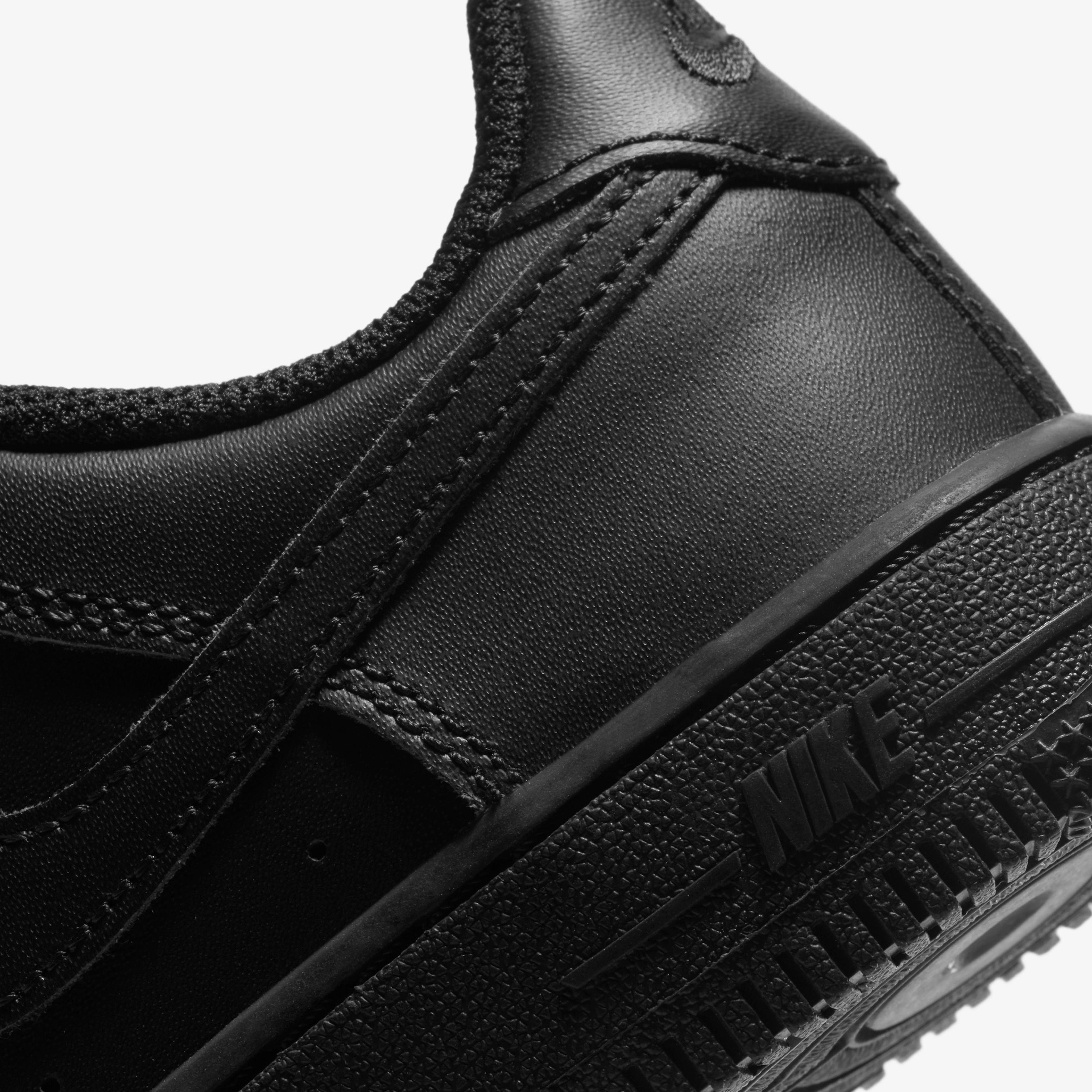 Nike Force 1 Le Çocuk Siyah Spor Ayakkabı