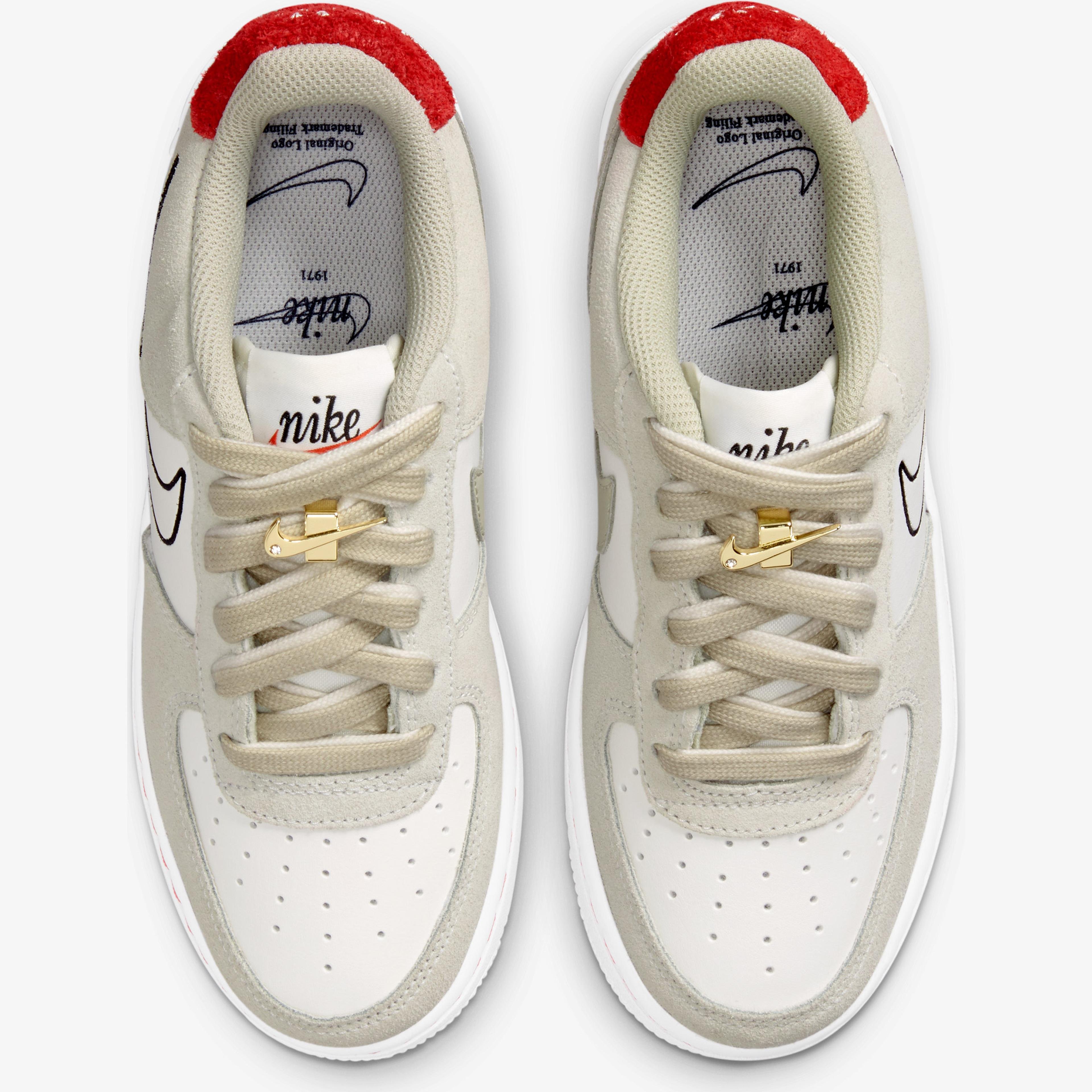 Nike Air Force 1 Lv8 Kadın Beyaz Spor Ayakkabı