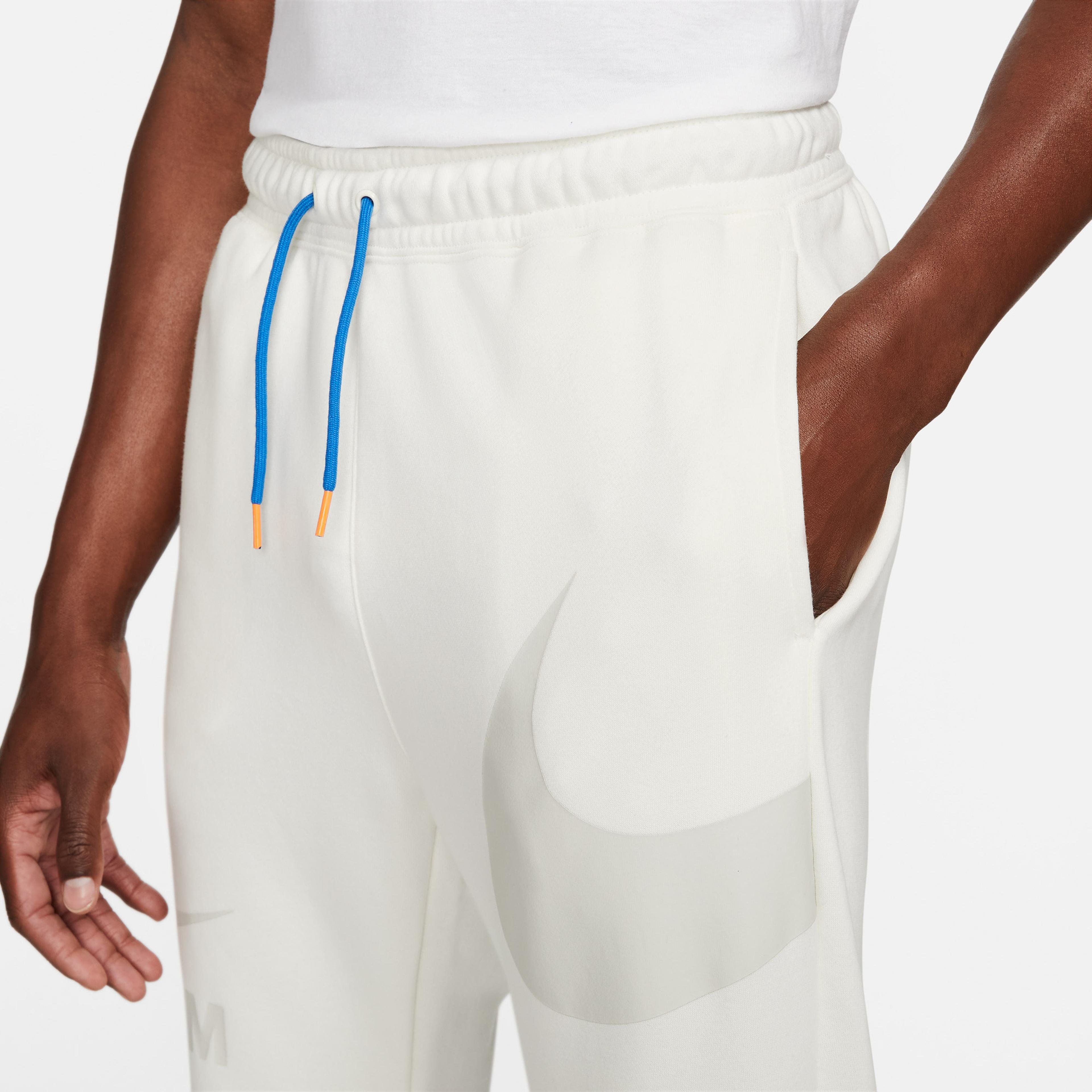 Nike Swoosh Semi-Brushed Back Erkek Beyaz Eşofman Altı