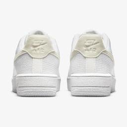 Nike Air Force 1 Crater Flyknit Kadın Beyaz Spor Ayakkabı