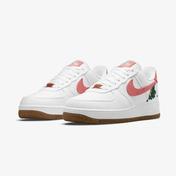 Nike Air Force 1 '07 SE Kadın Beyaz Spor Ayakkabı