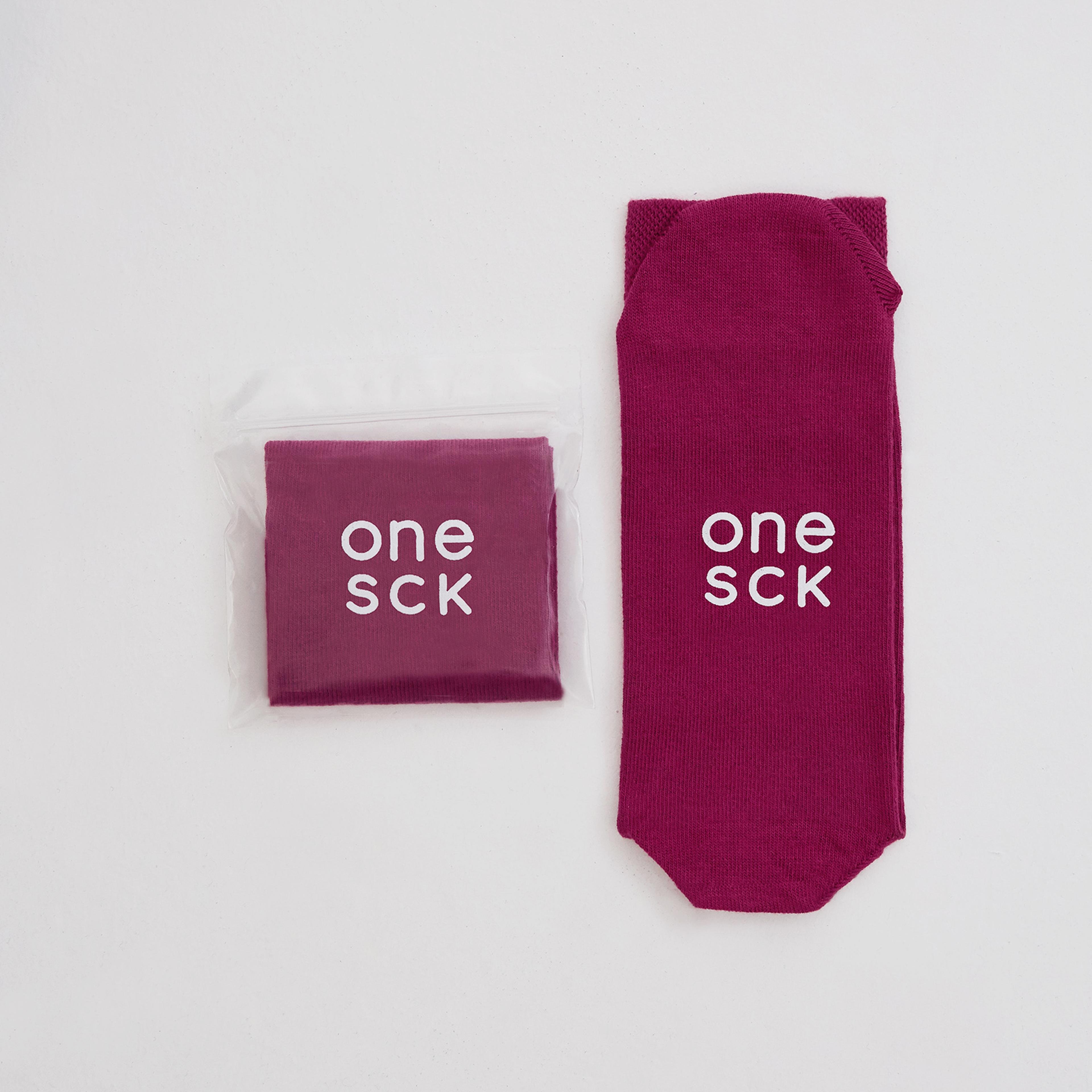 ONESCK Grape Red One Unisex Kırmızı Çorap