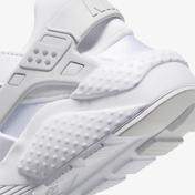 Nike Huarache Run Kadın Beyaz Spor Ayakkabı