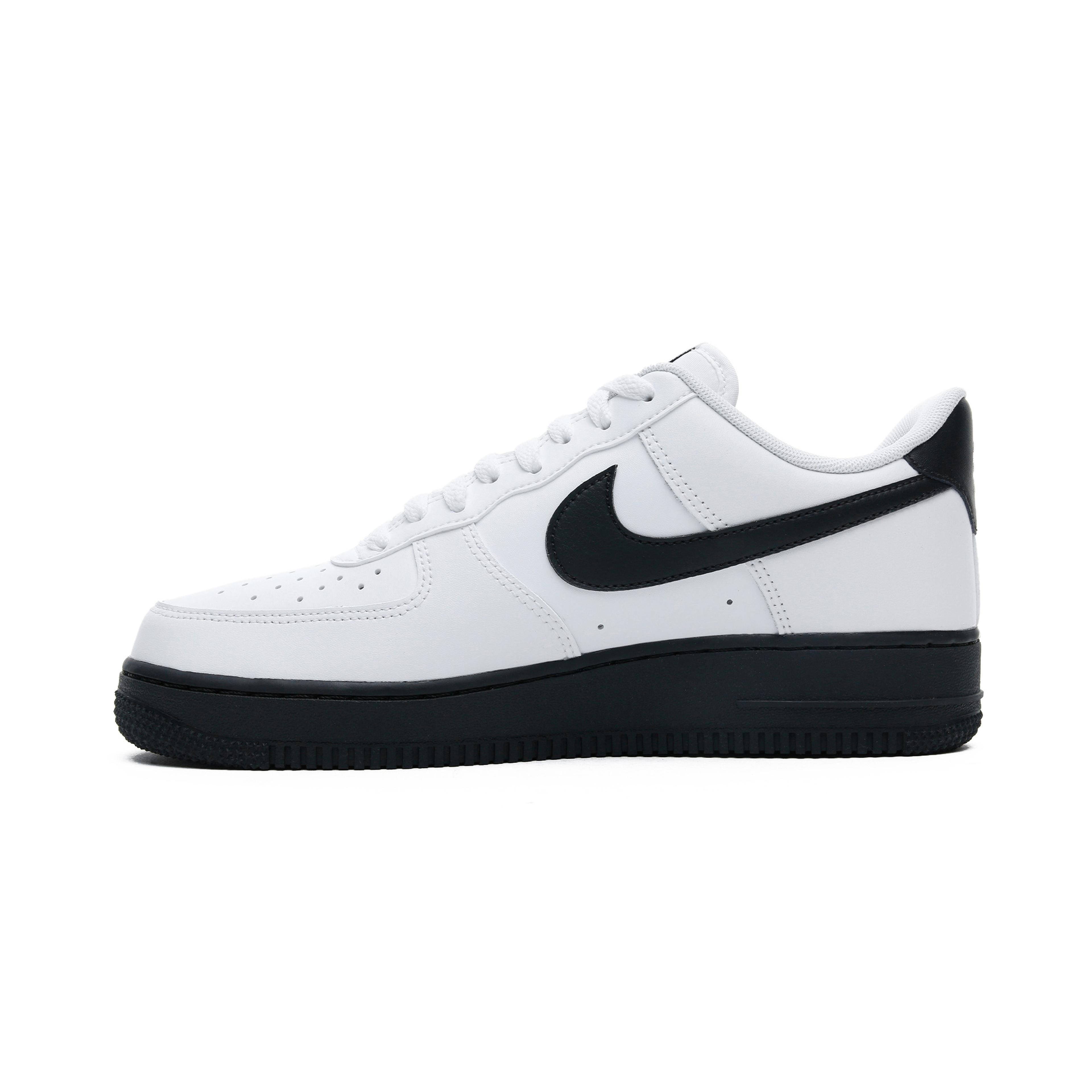 Nike Air Force 1  Erkek Beyaz Spor Ayakkabı