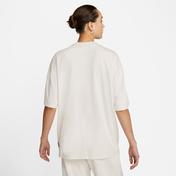 Nike Sportswear Swoosh Kadın Krem T-Shirt