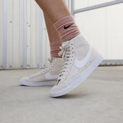 Nike Blazer Mid '77 Next Nature Kadın Bej Spor Ayakkabı
