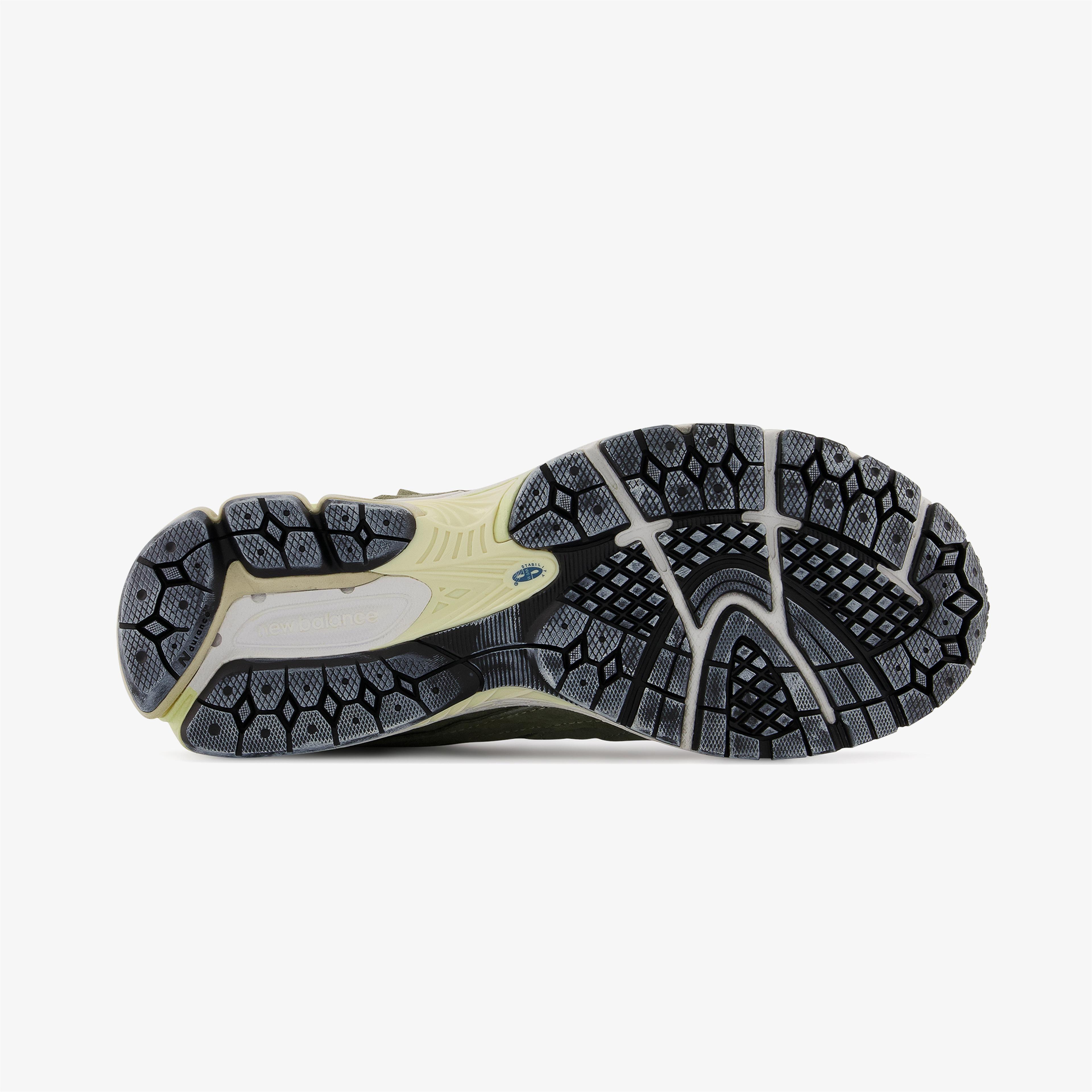 New Balance  2002R Lifestyle Unisex Yeşil Spor Ayakkabı