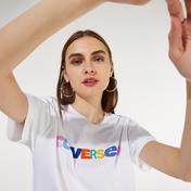 Converse Relaxed Fruit Medley Kadın Beyaz T-Shirt