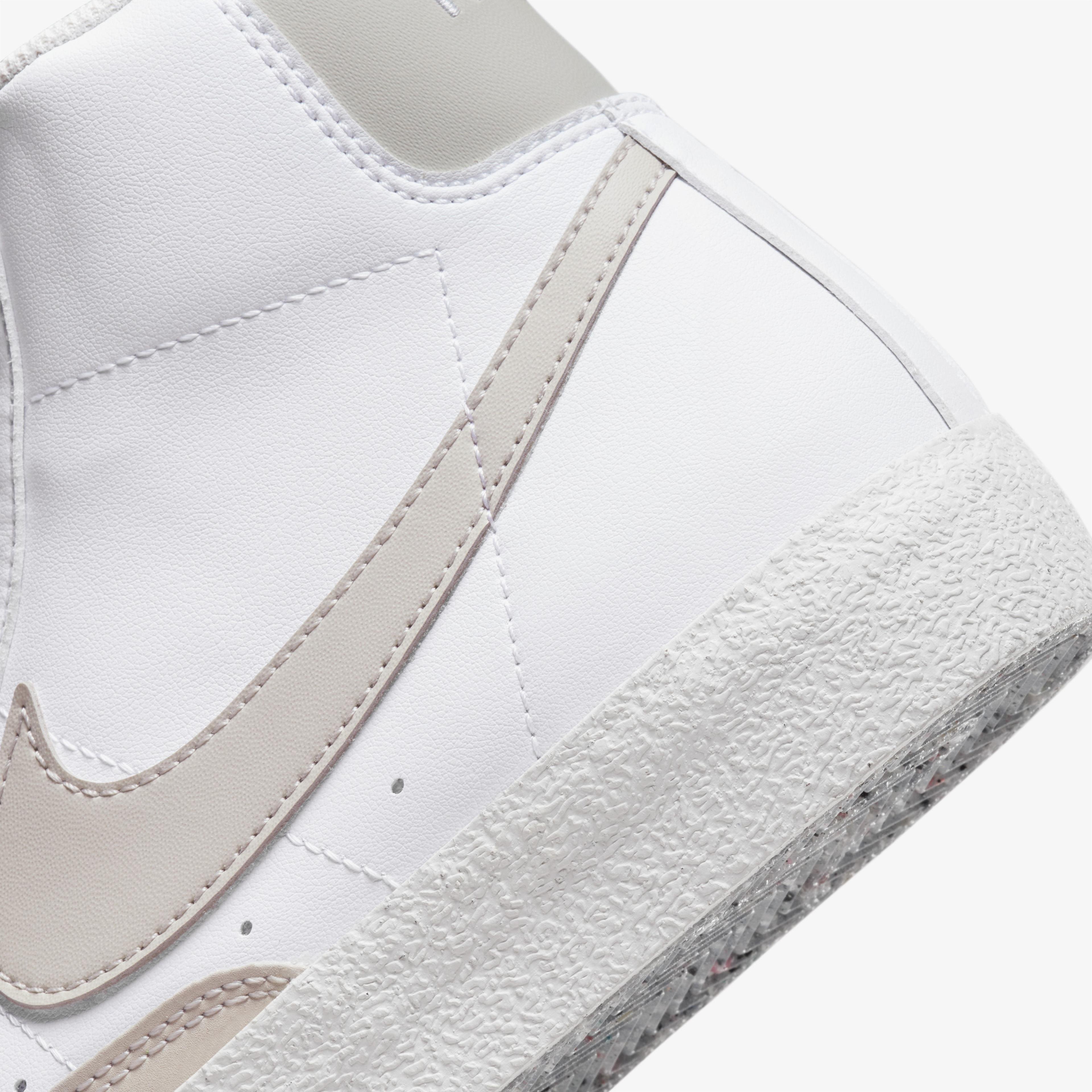 Nike Blazer Mid '77 SE Beyaz Kadın Sneaker
