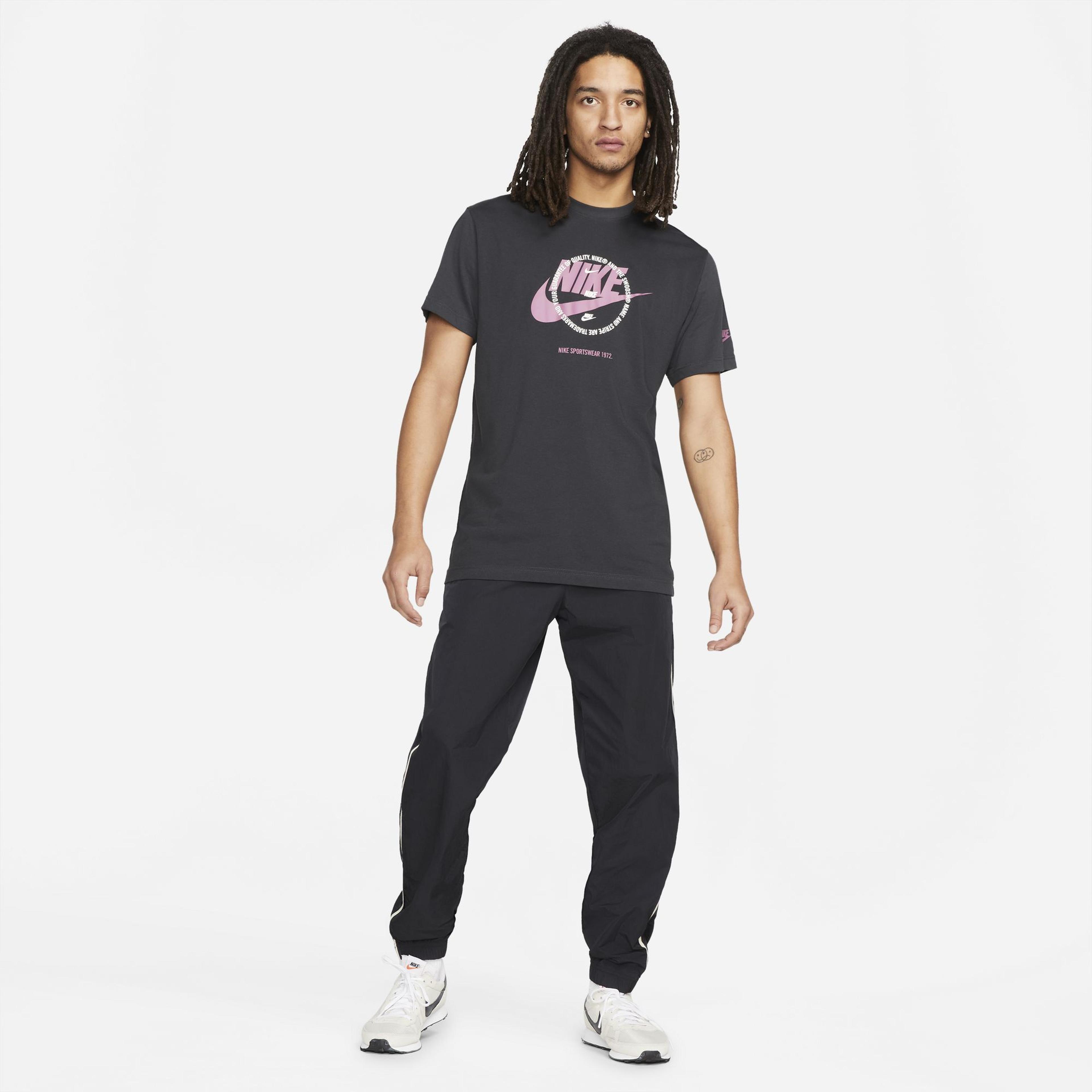 Nike Sportswear Erkek Gri T-shirt