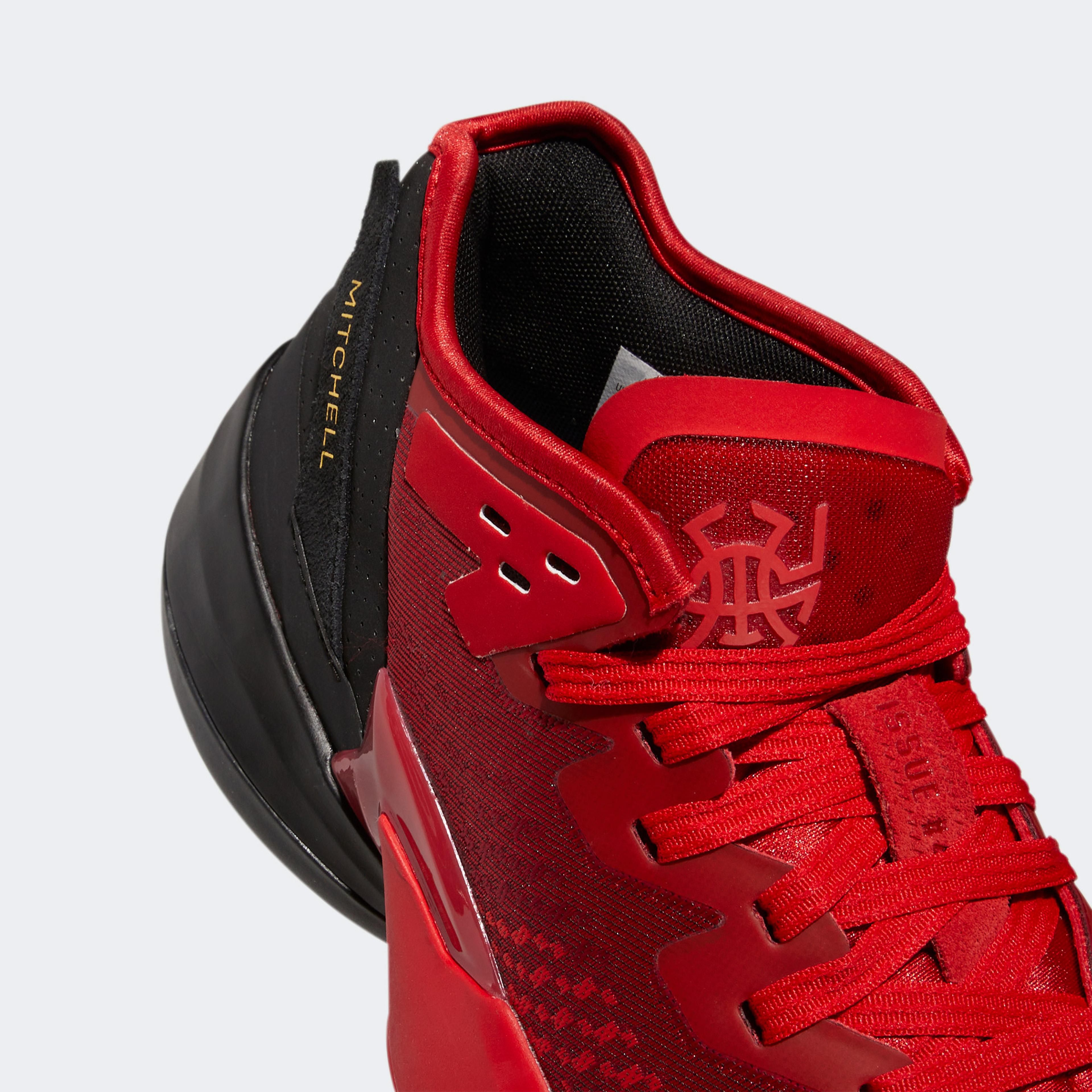 adidas D.O.N. Issue 4 Unisex Kırmızı Spor Ayakkabı