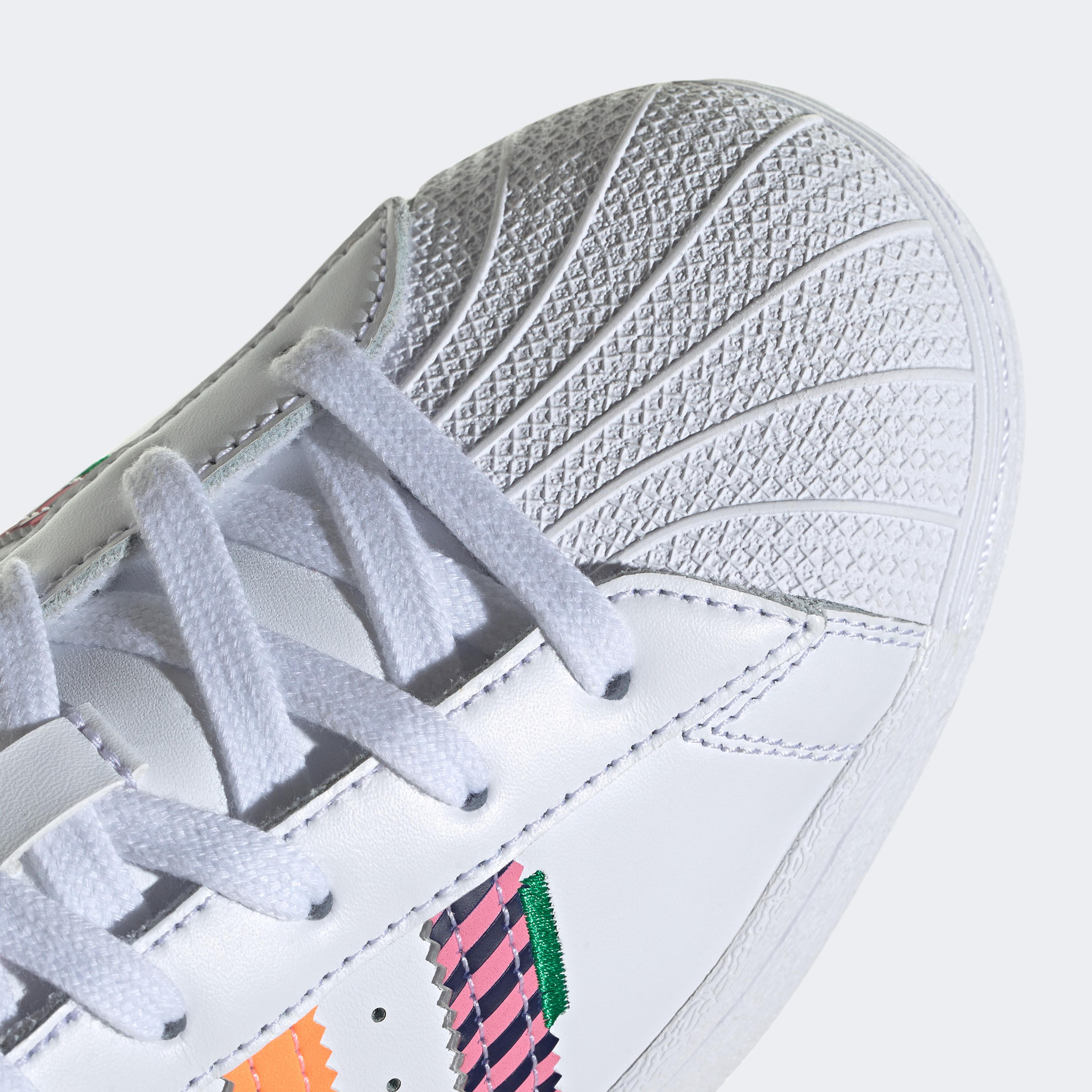 adidas Superstar Kadın Beyaz Spor Ayakkabı