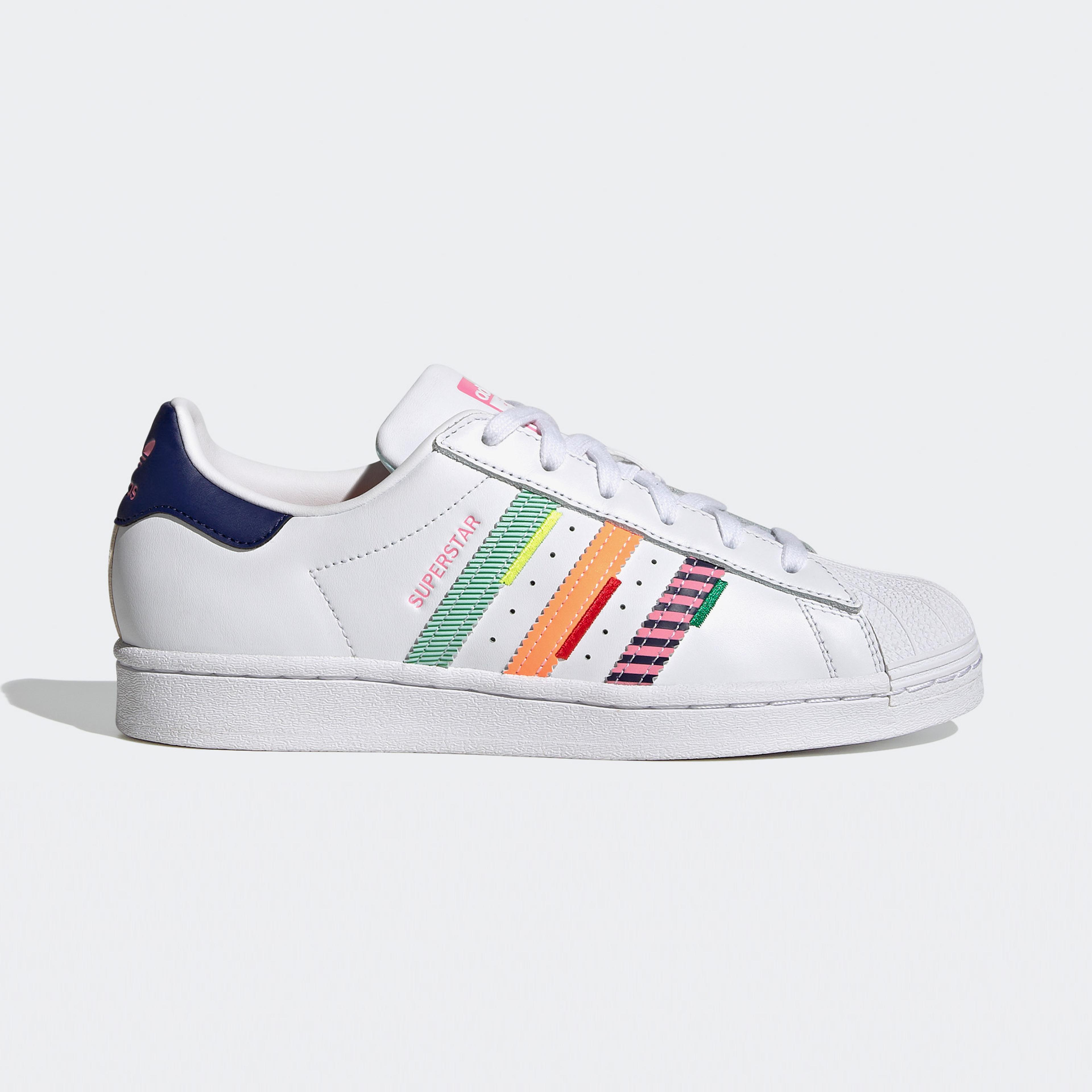 adidas Superstar Kadın Beyaz Spor Ayakkabı