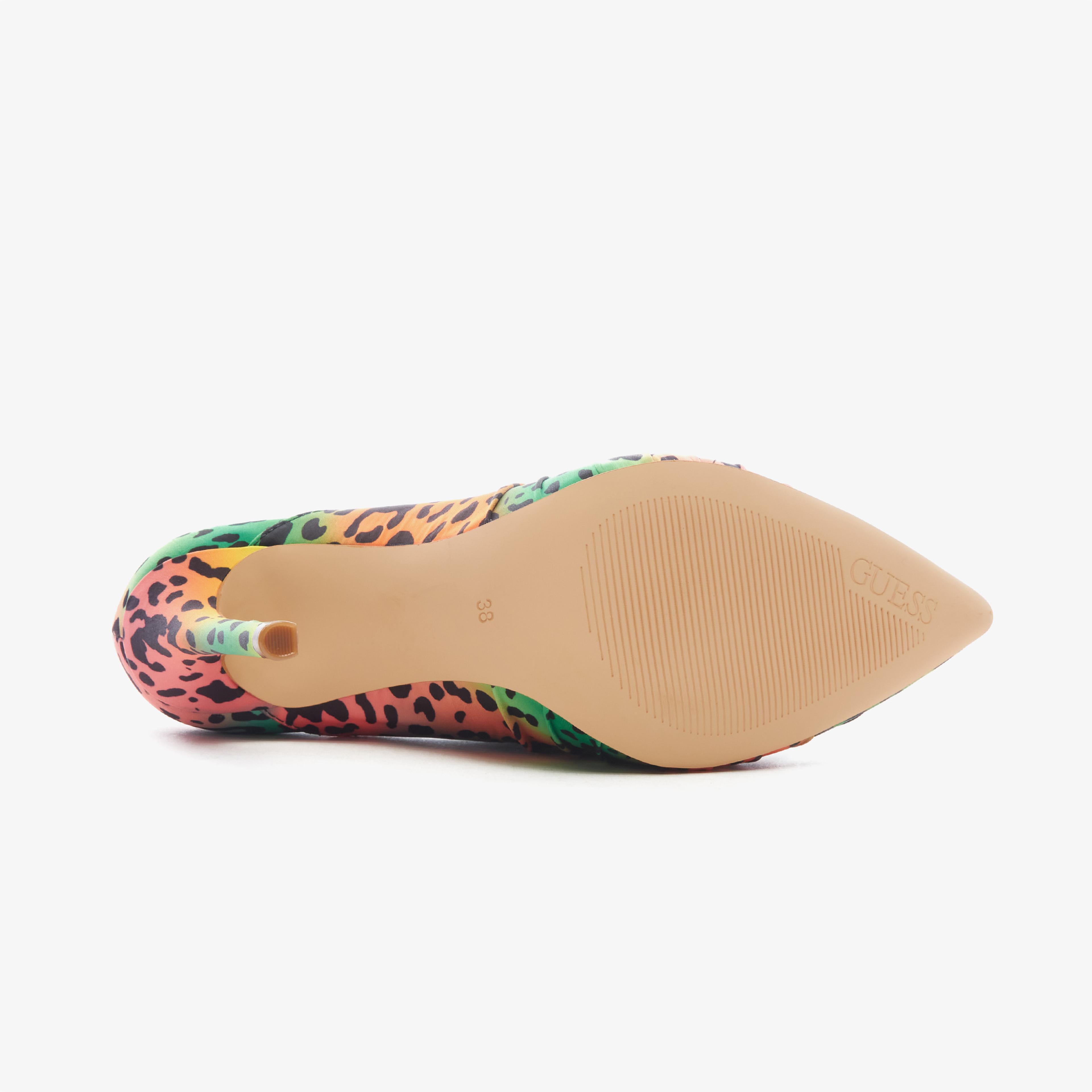 Guess Gabby 4 Kadın Leopar Topuklu Ayakkabı