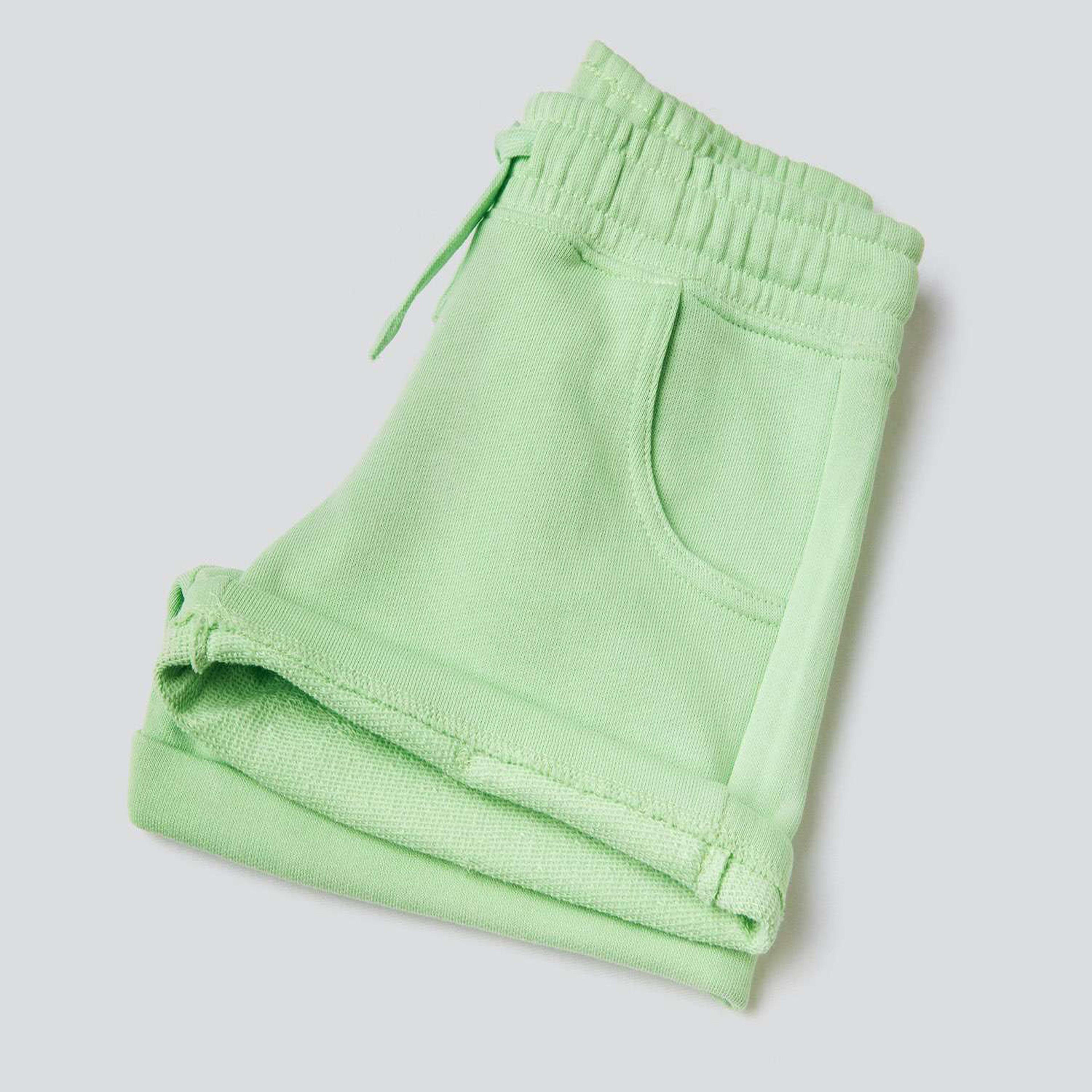 Benetton Logolu Çocuk Yeşil Şort