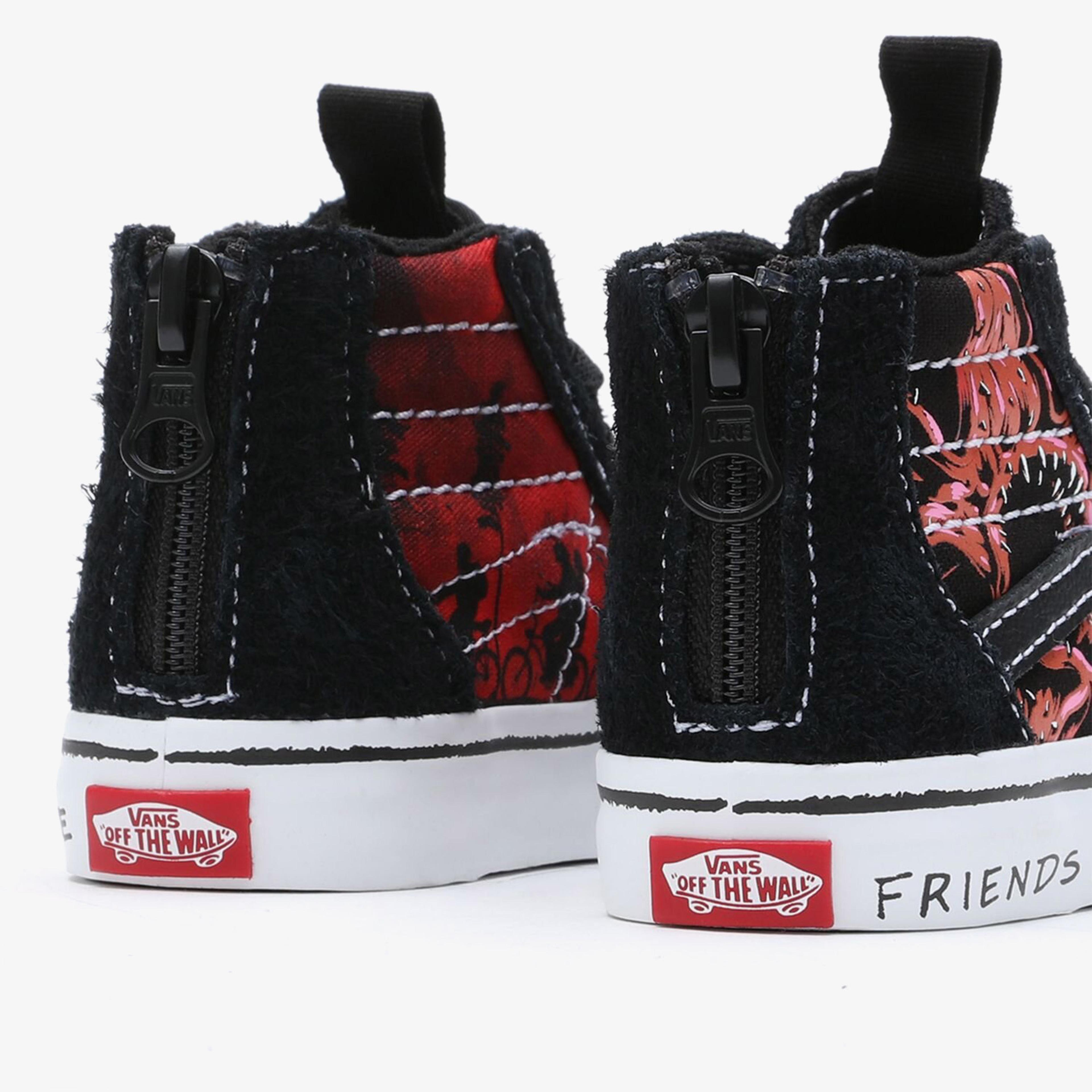 Vans x Stranger Things Td Sk8-Hi Zip Bebek Siyah Sneaker