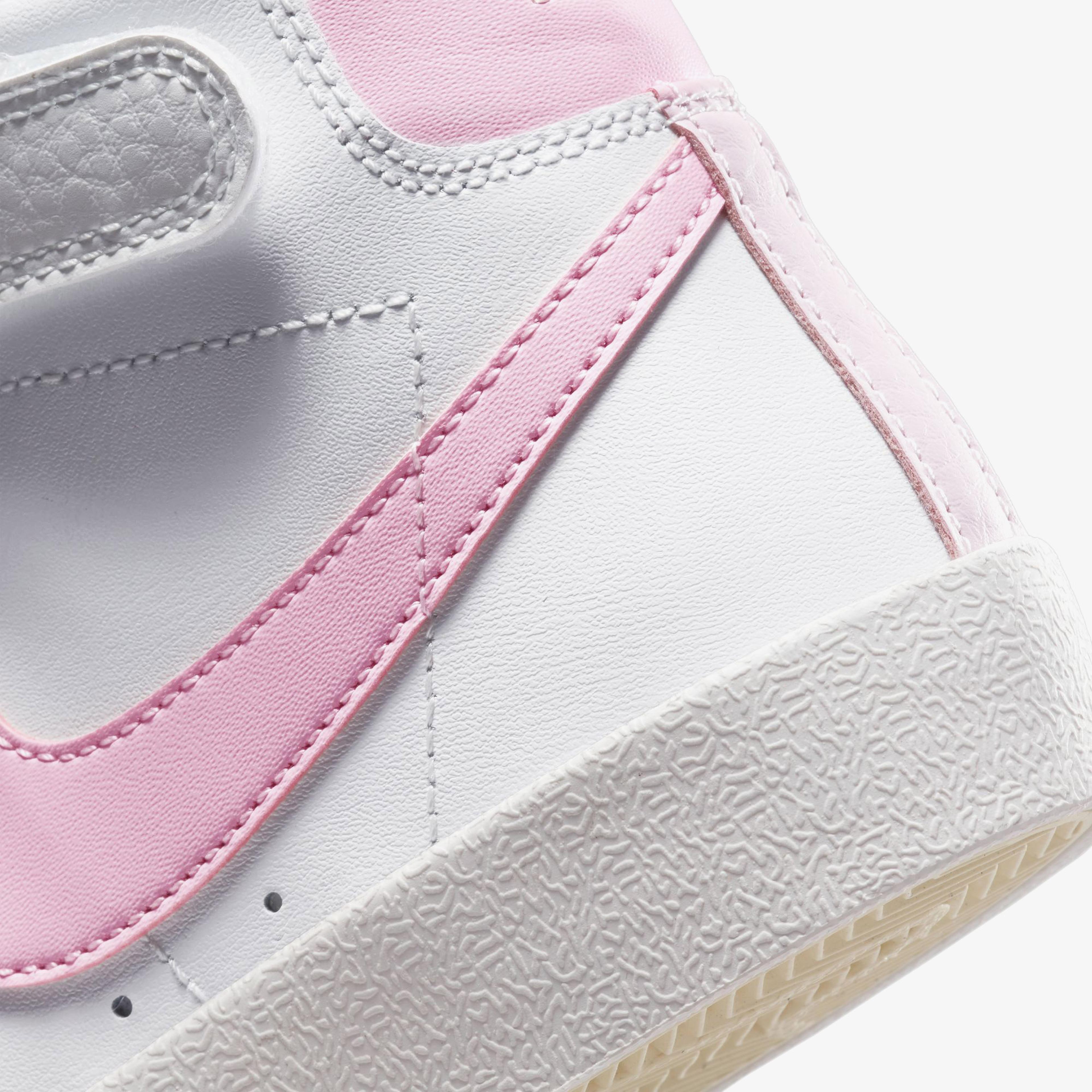 Nike Blazer Mid '77 Çocuk Beyaz Spor Ayakkabı