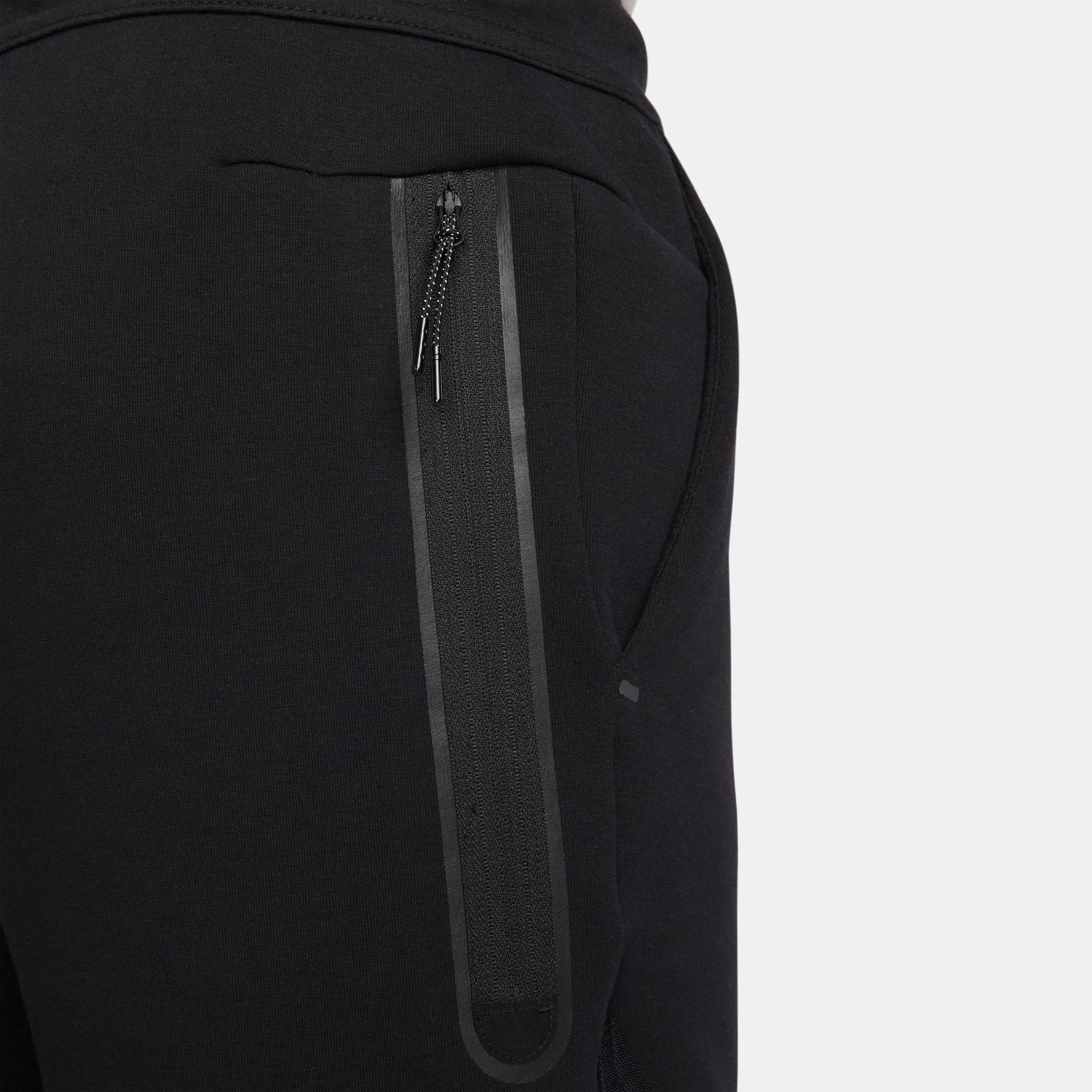 Nike Tech Fleece Overlay Erkek Siyah Eşofman Altı