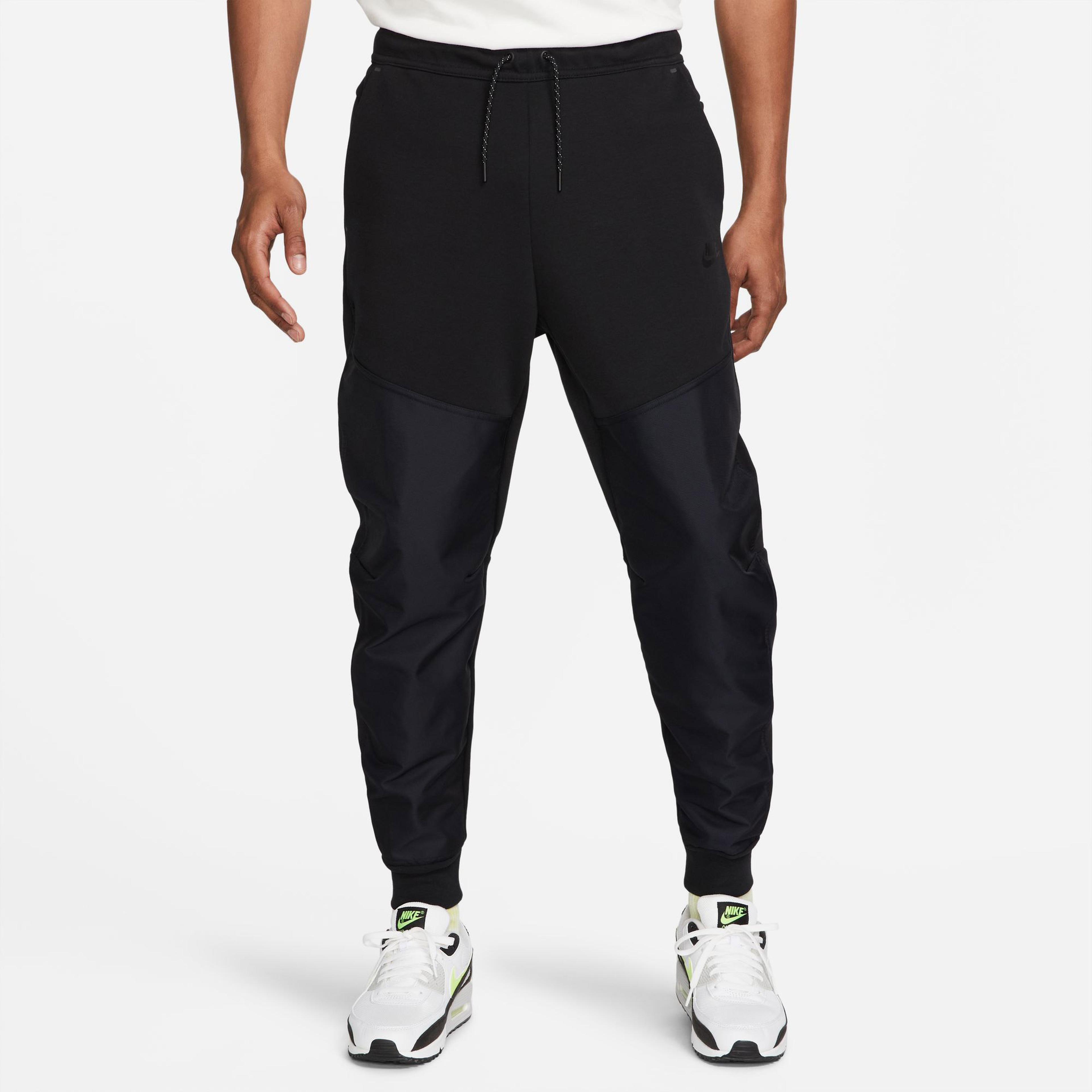 Nike Tech Fleece Overlay Erkek Siyah Eşofman Altı