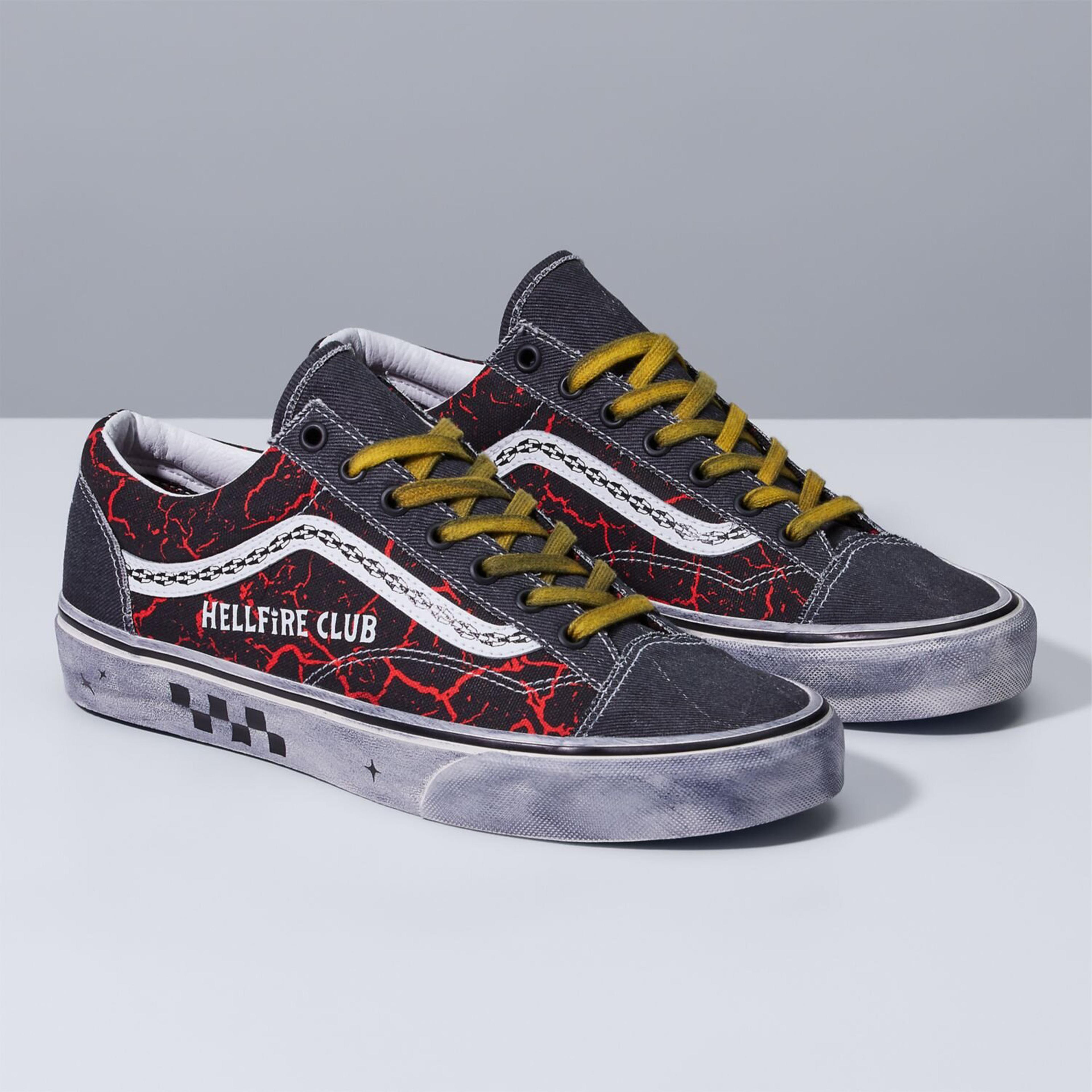 Vans x Stranger Things Ua Style 36 Unisex Siyah Sneaker