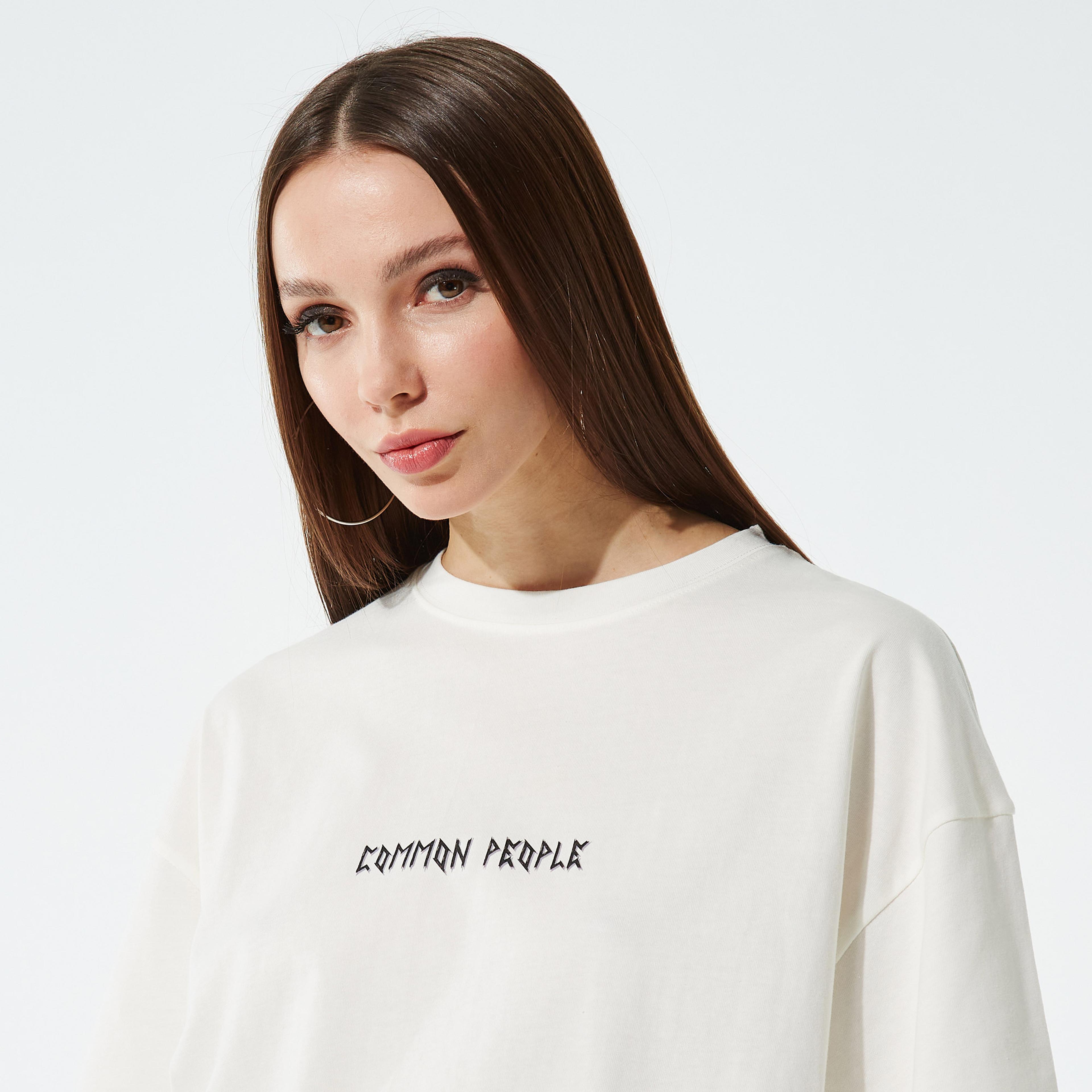 Common People Oversize Unisex Beyaz Crop T-Shirt
