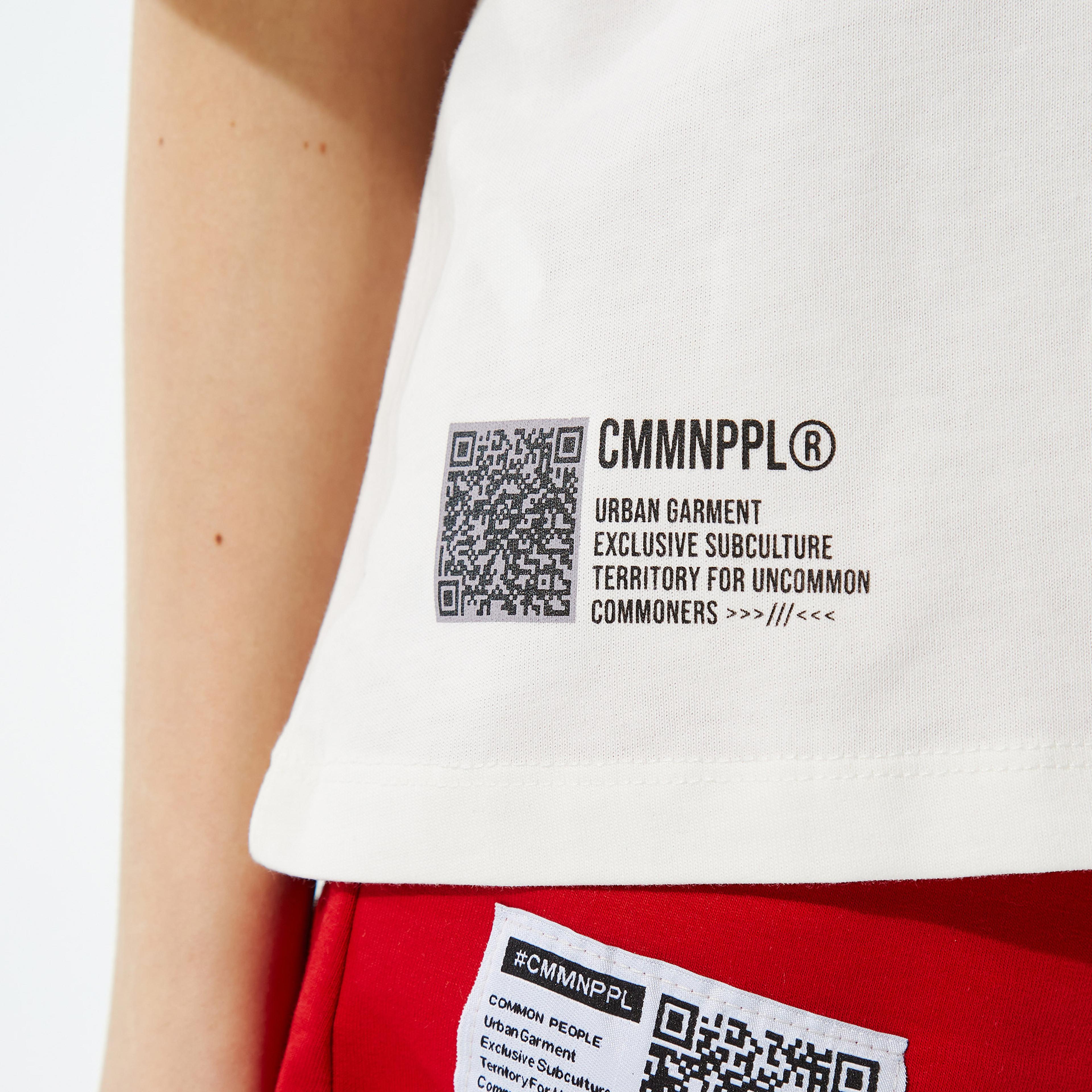 Common People Oversize Unisex Beyaz Crop T-Shirt