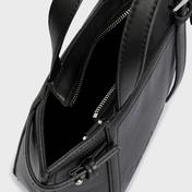 Calvin Klein Minimal Hardware Mini Tote Kadın Siyah Omuz Çantası