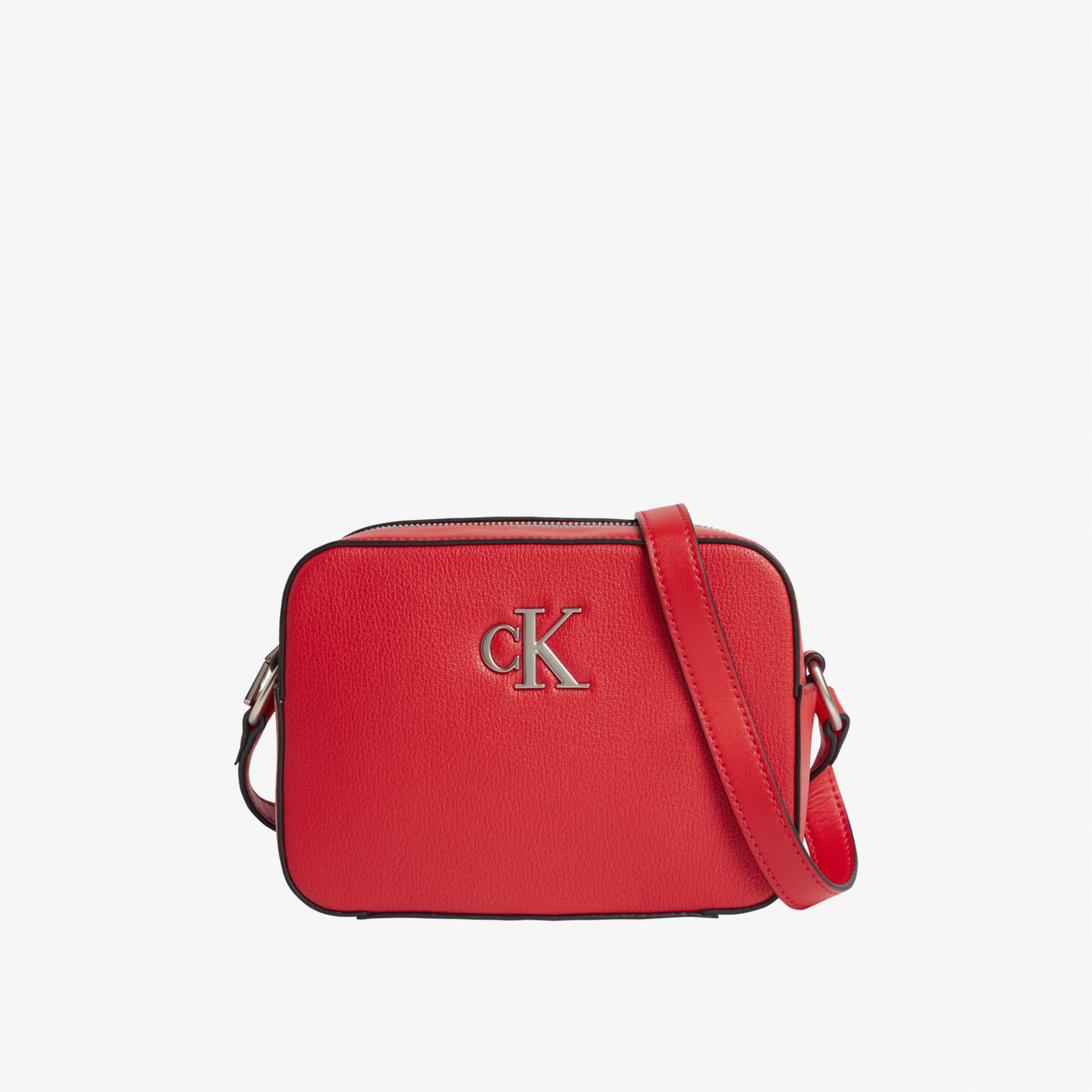 Calvin Klein Minimal Monogram 18 Kadın Kırmızı Omuz Çantası