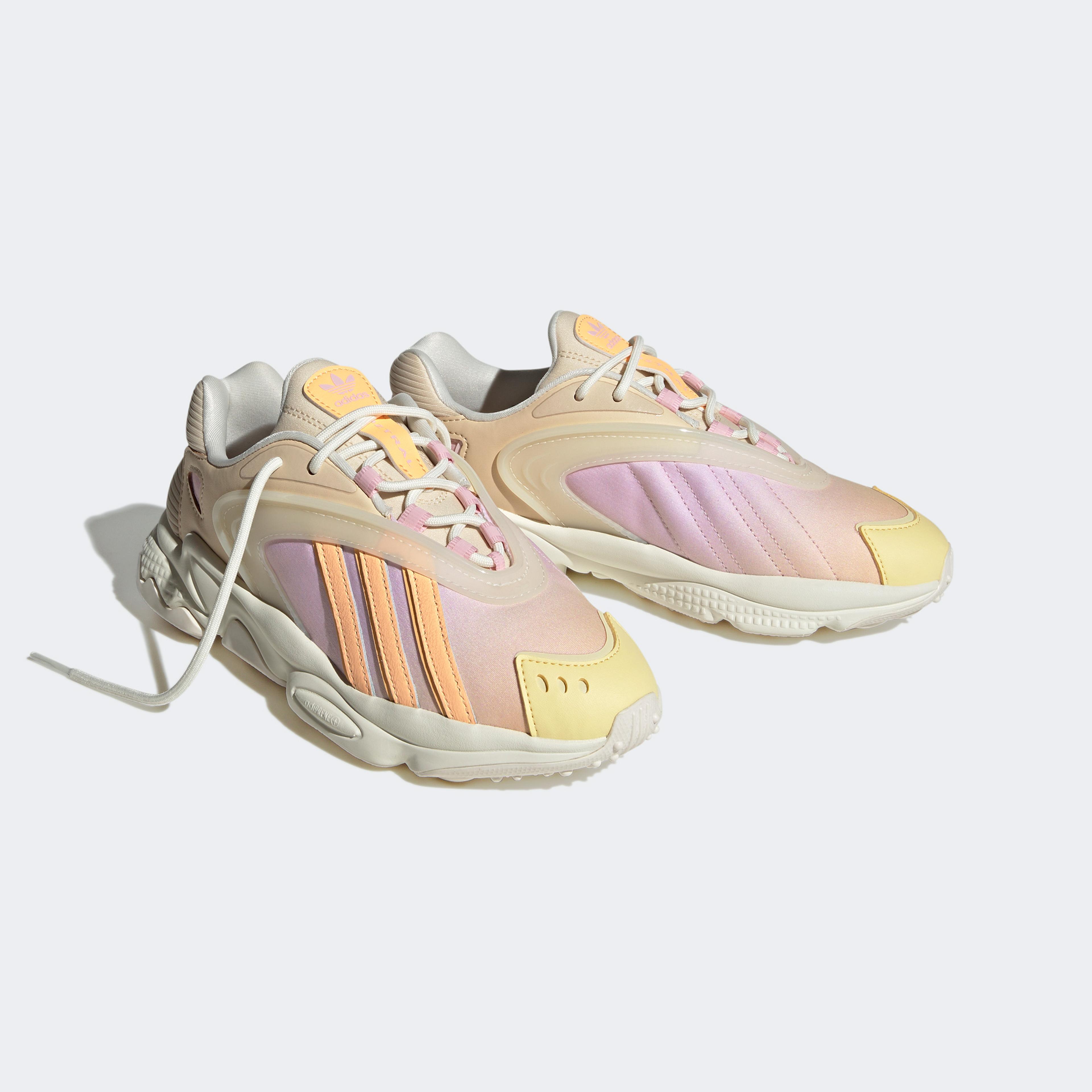 adidas Oztral Kadın Beyaz Spor Ayakkabı