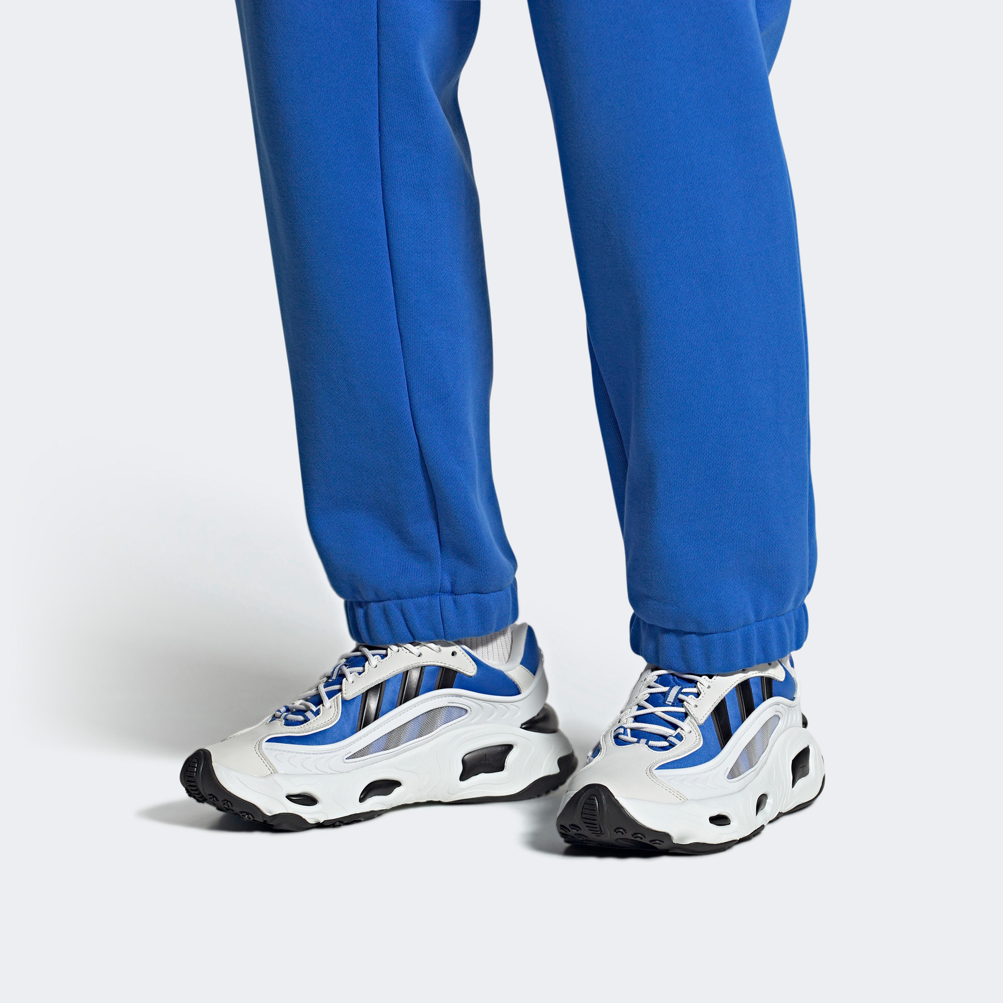 adidas Oznova Erkek Beyaz Sneaker