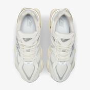 New Balance 9060 Lifestyle Erkek Beyaz Spor Ayakkabı