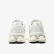 New Balance 9060 Lifestyle Kadın Gri Spor Ayakkabı