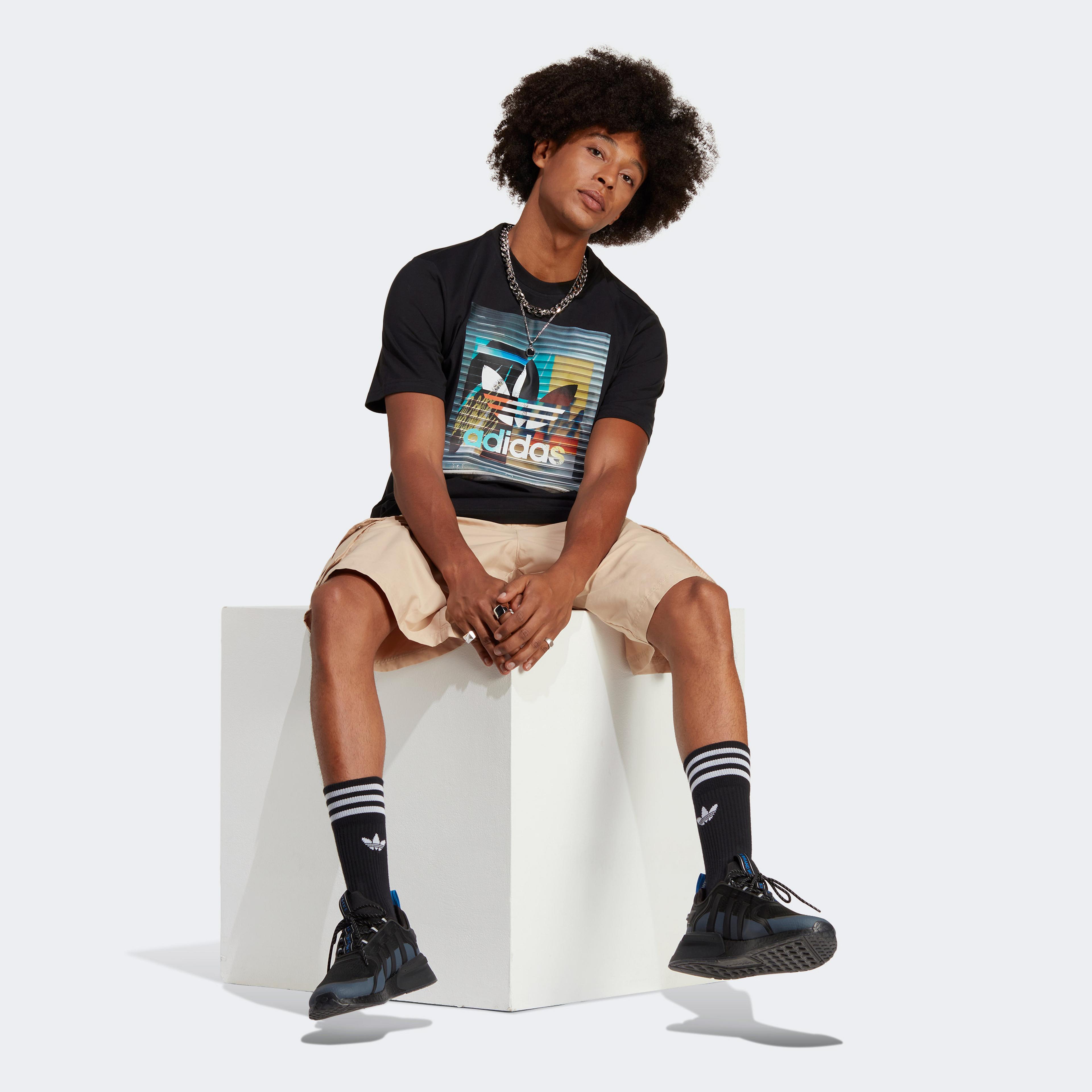 adidas Graphics off the Grid  Erkek Siyah T-Shirt