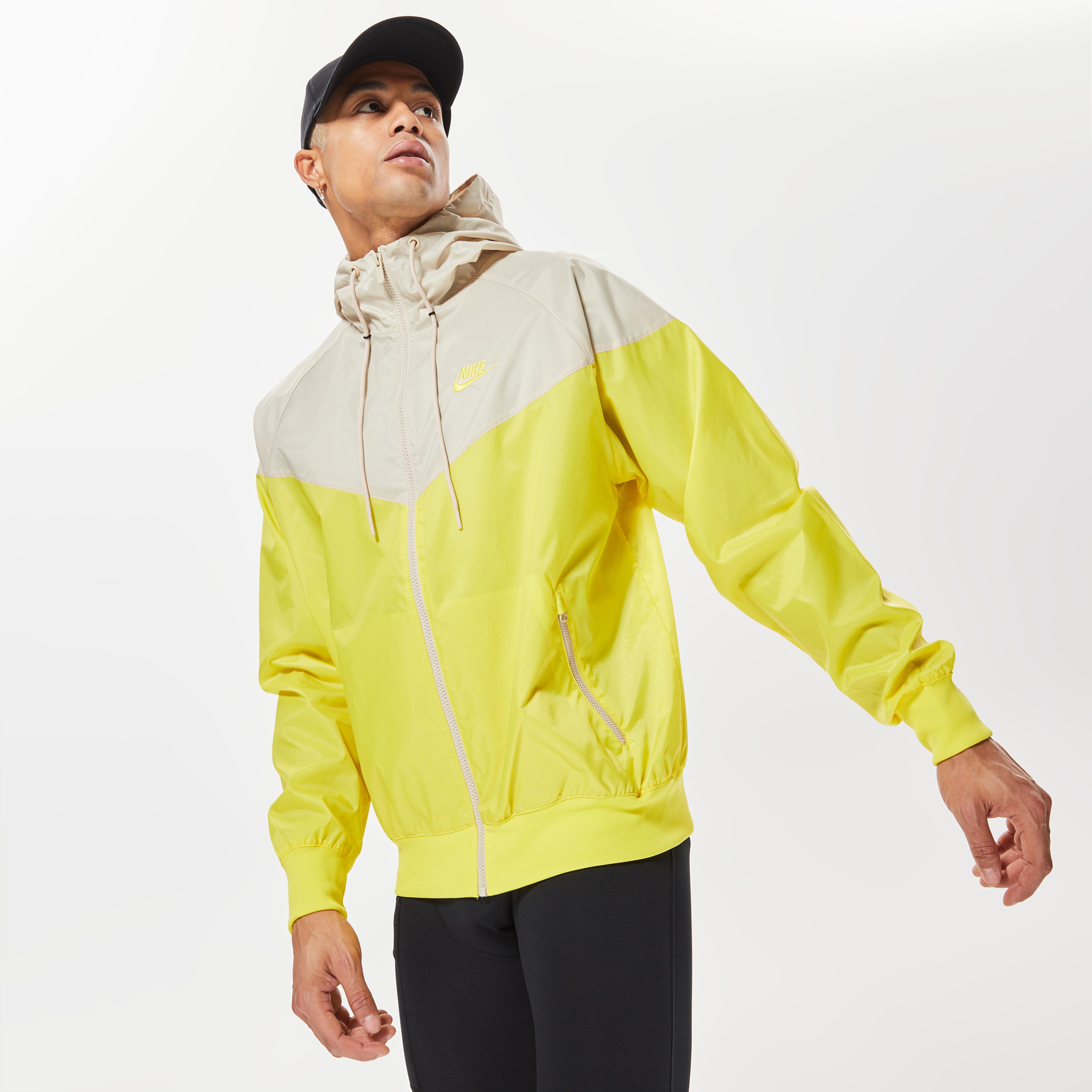 Nike Sportswear Windrunner Erkek Sarı Ceket