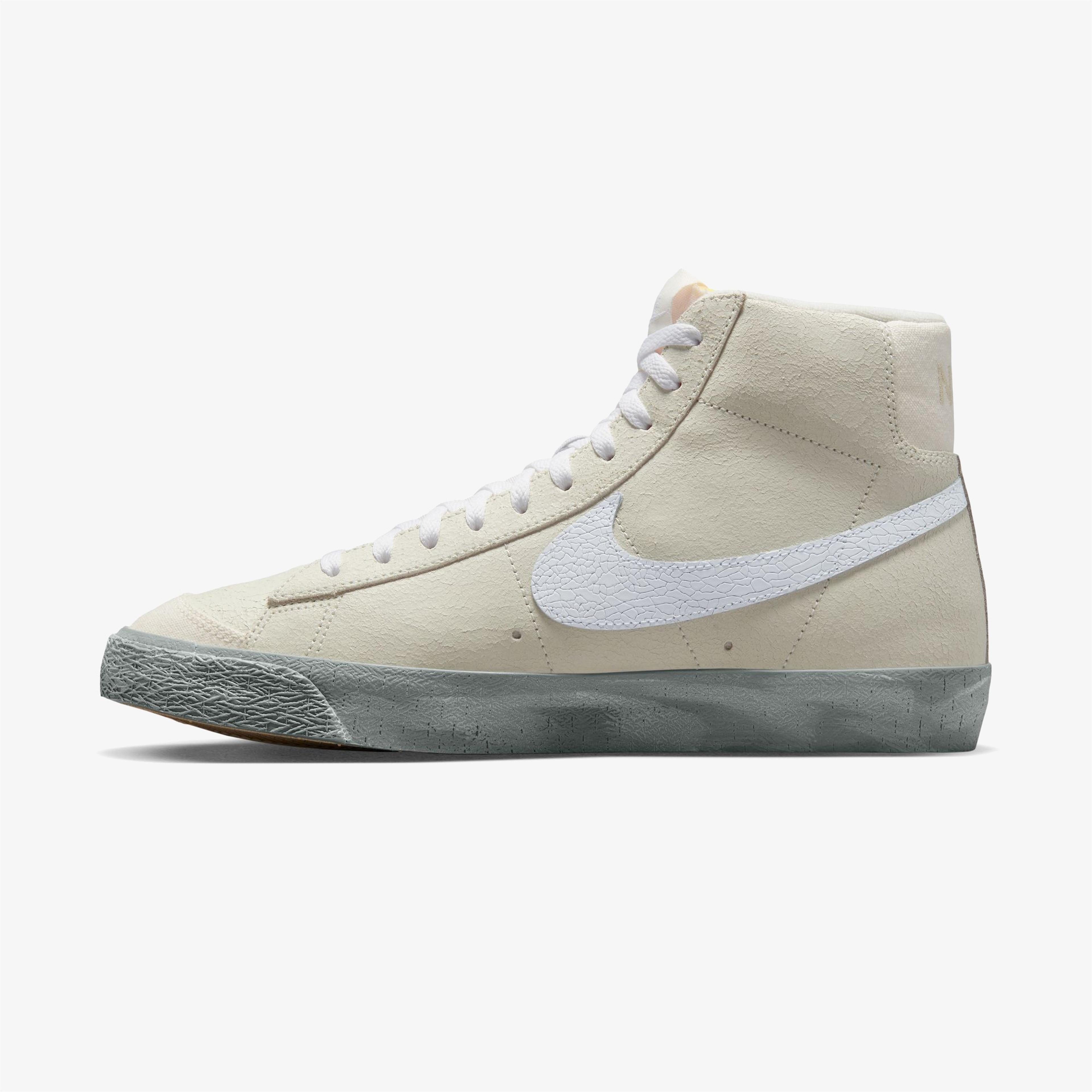 Nike Blazer Mid '77 Se Erkek Krem Spor Ayakkabı