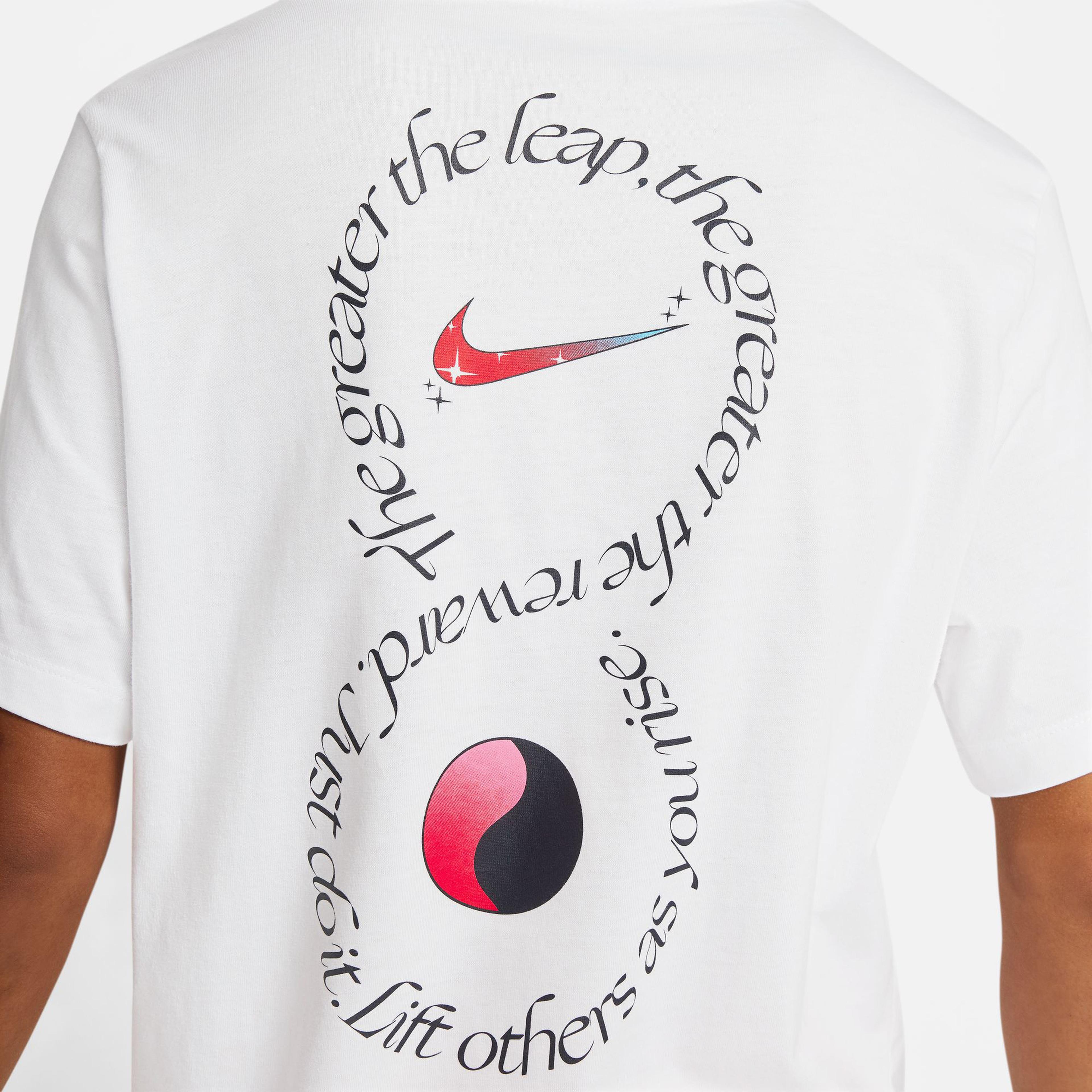 Nike Sportswear Erkek Beyaz T-Shirt