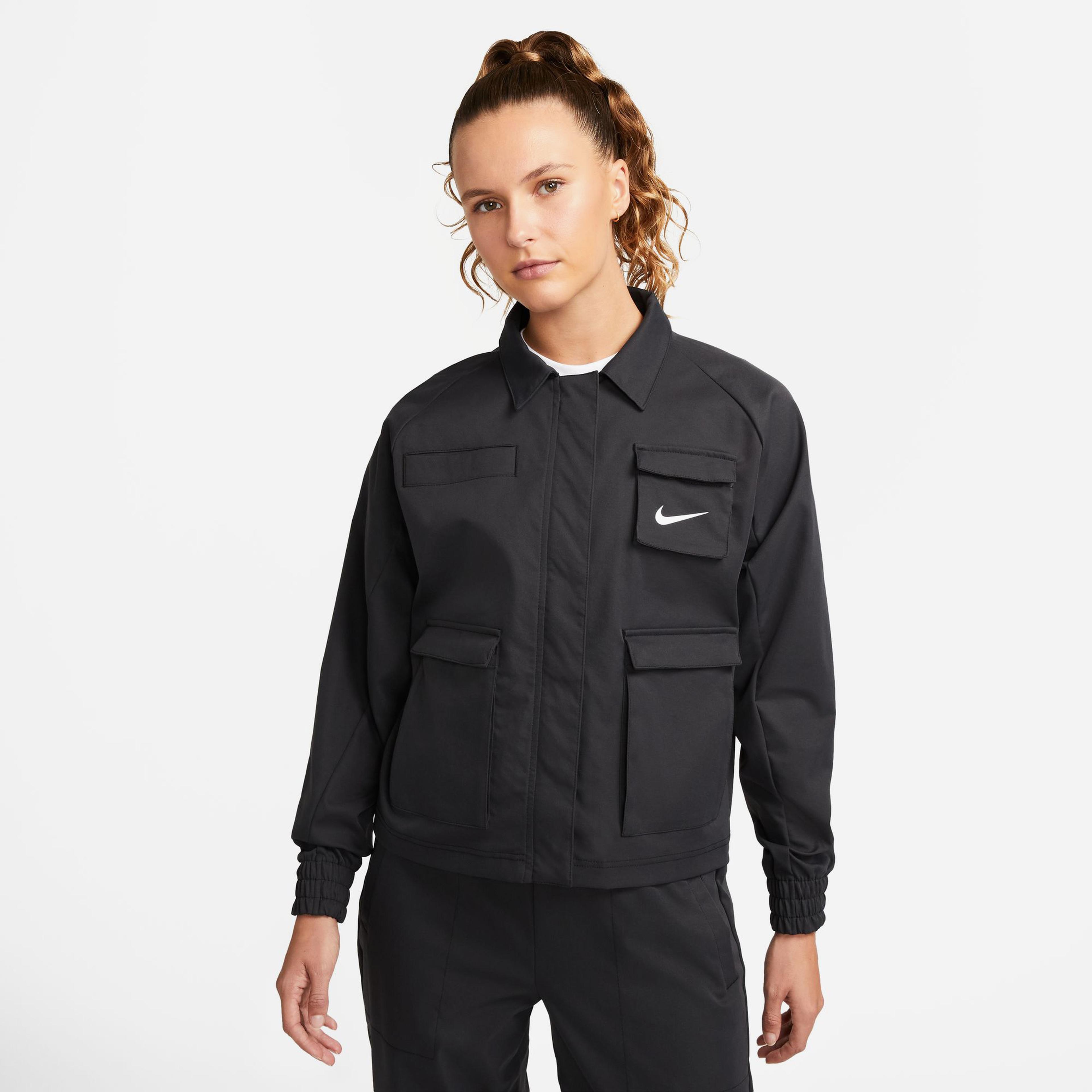 Nike Sportswear Swoosh Woven Kadın Siyah Ceket