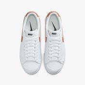 Nike Blazer Low Platform Essential Kadın Beyaz Spor Ayakkabı